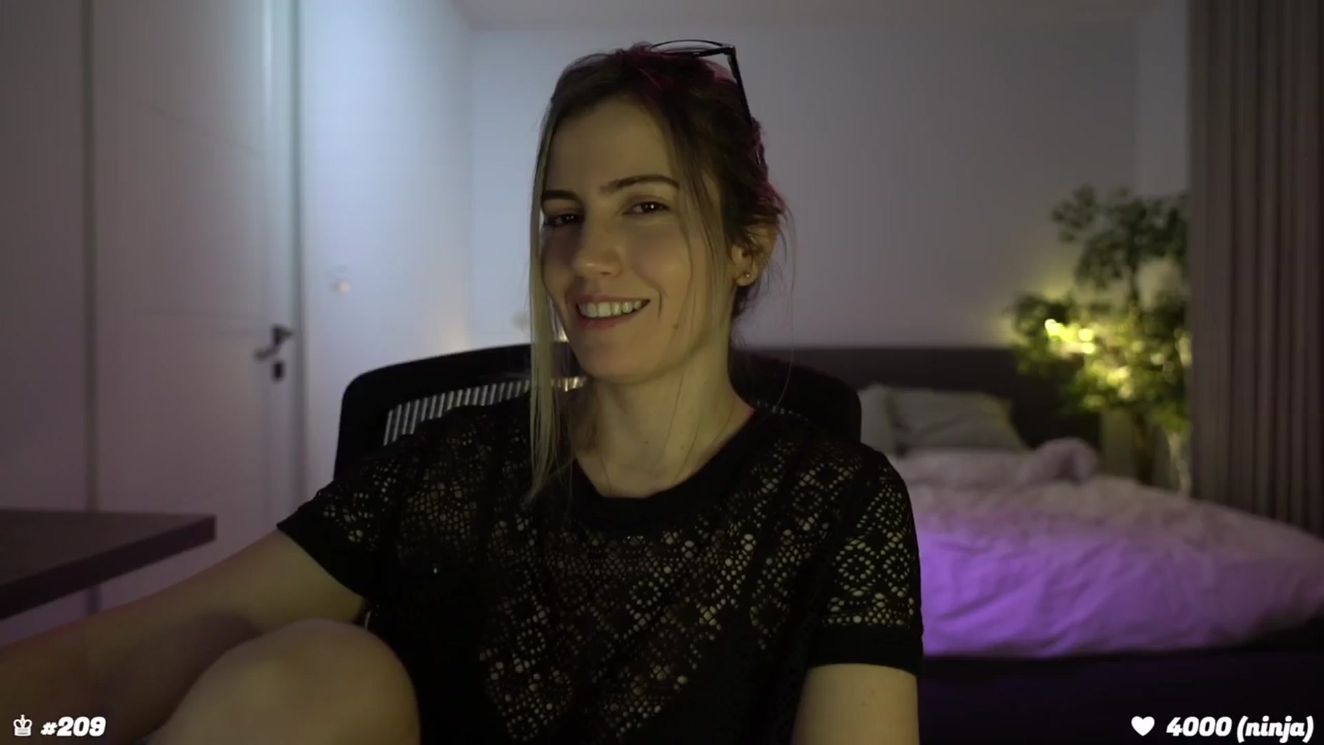 Gallery image thumbnail from happyendings_'s myfreecams stream on, 01/31/2024, 01:27 image 1 of 20