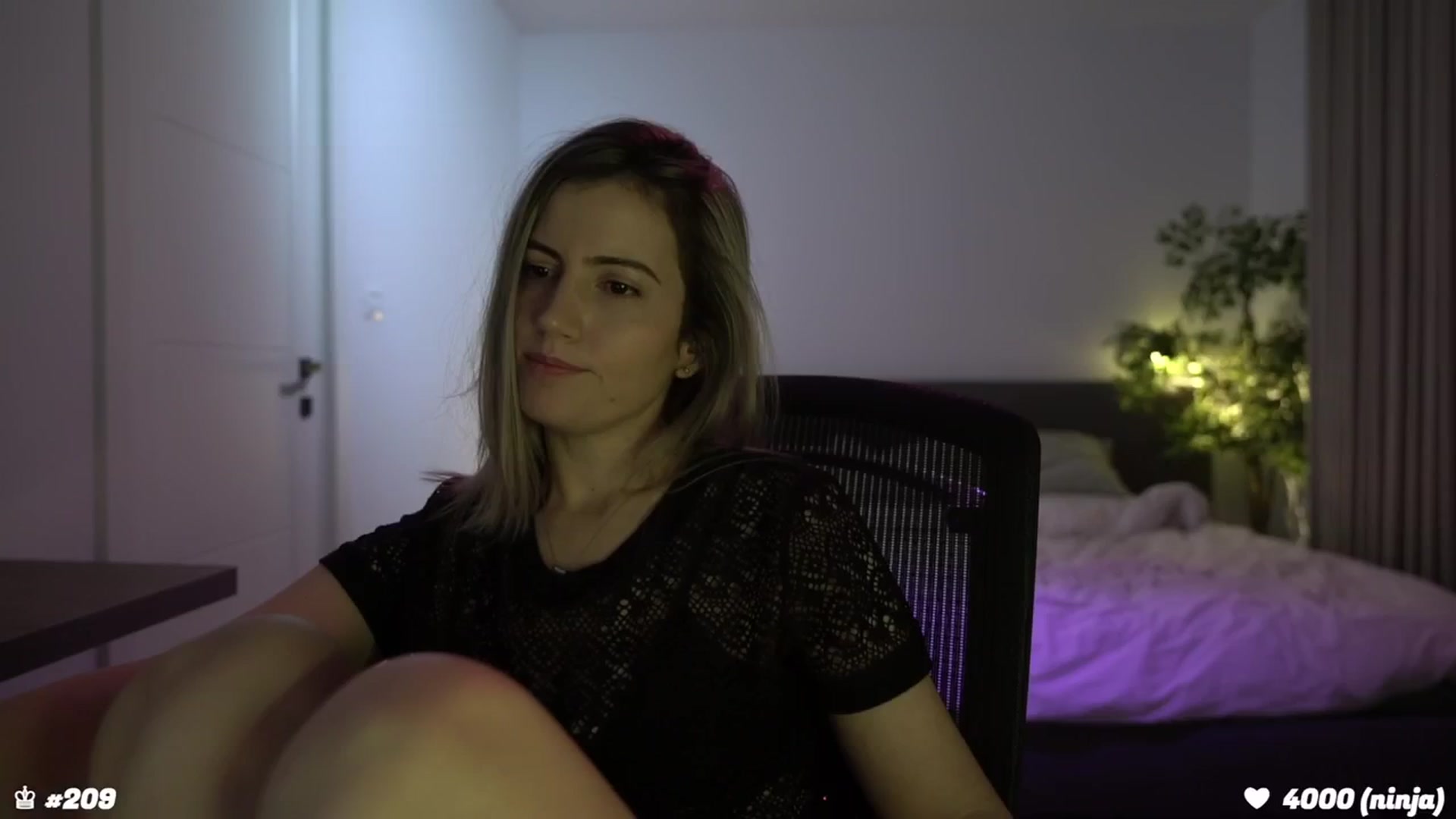 Gallery image thumbnail from happyendings_'s myfreecams stream on, 01/31/2024, 01:27 image 17 of 20