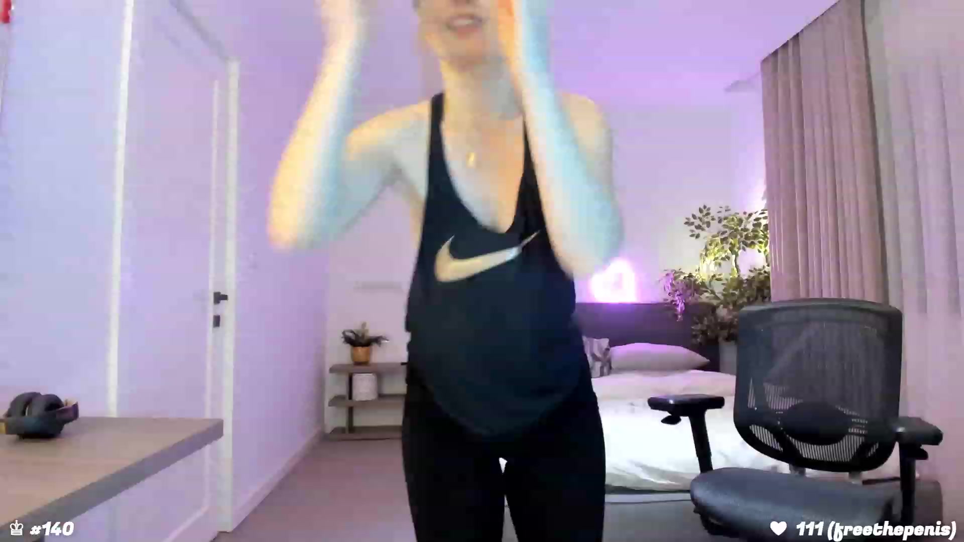 Gallery image thumbnail from happyendings_'s myfreecams stream on, 02/04/2024, 24:22 image 3 of 20
