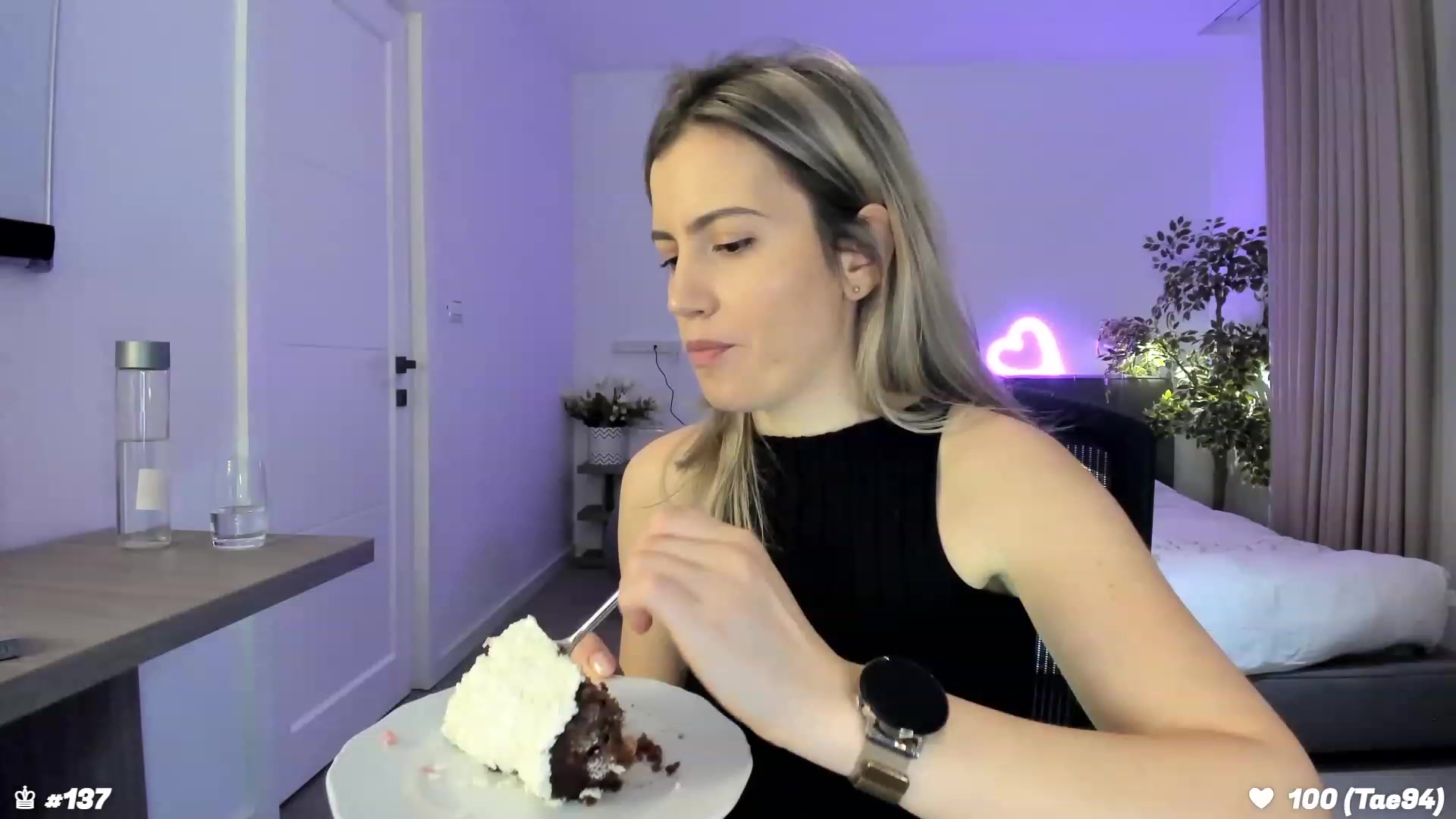 Gallery image thumbnail from happyendings_'s myfreecams stream on, 02/04/2024, 21:48 image 6 of 20
