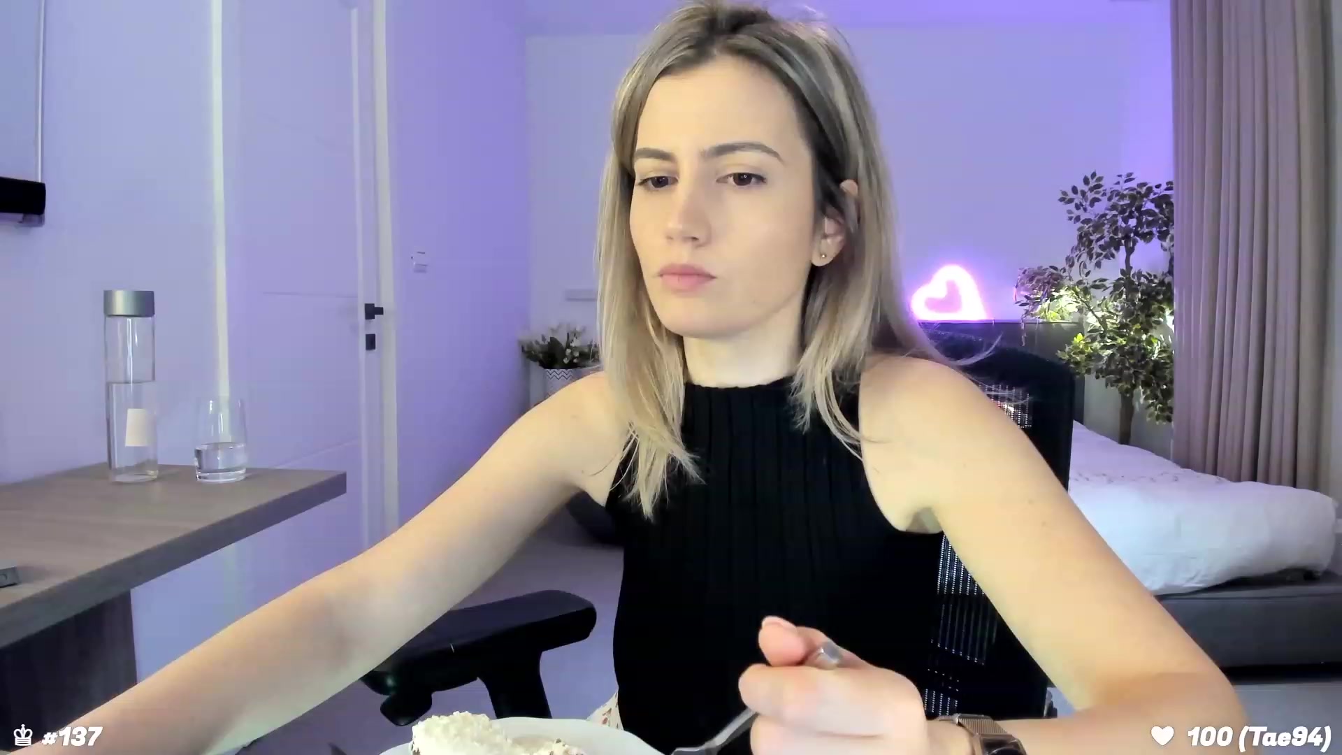 Gallery image thumbnail from happyendings_'s myfreecams stream on, 02/04/2024, 21:48 image 7 of 20