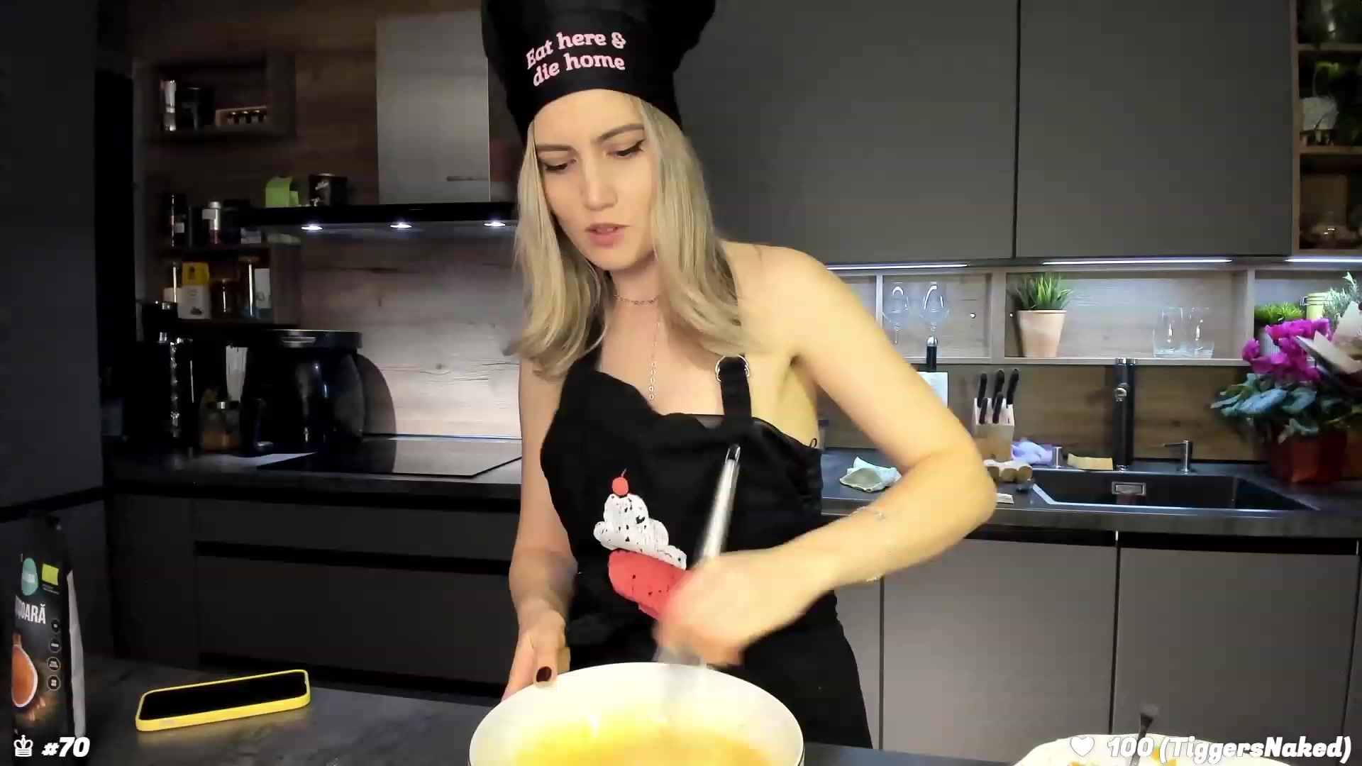 Gallery image thumbnail from happyendings_'s myfreecams stream on, 02/08/2024, 23:51 image 1 of 20