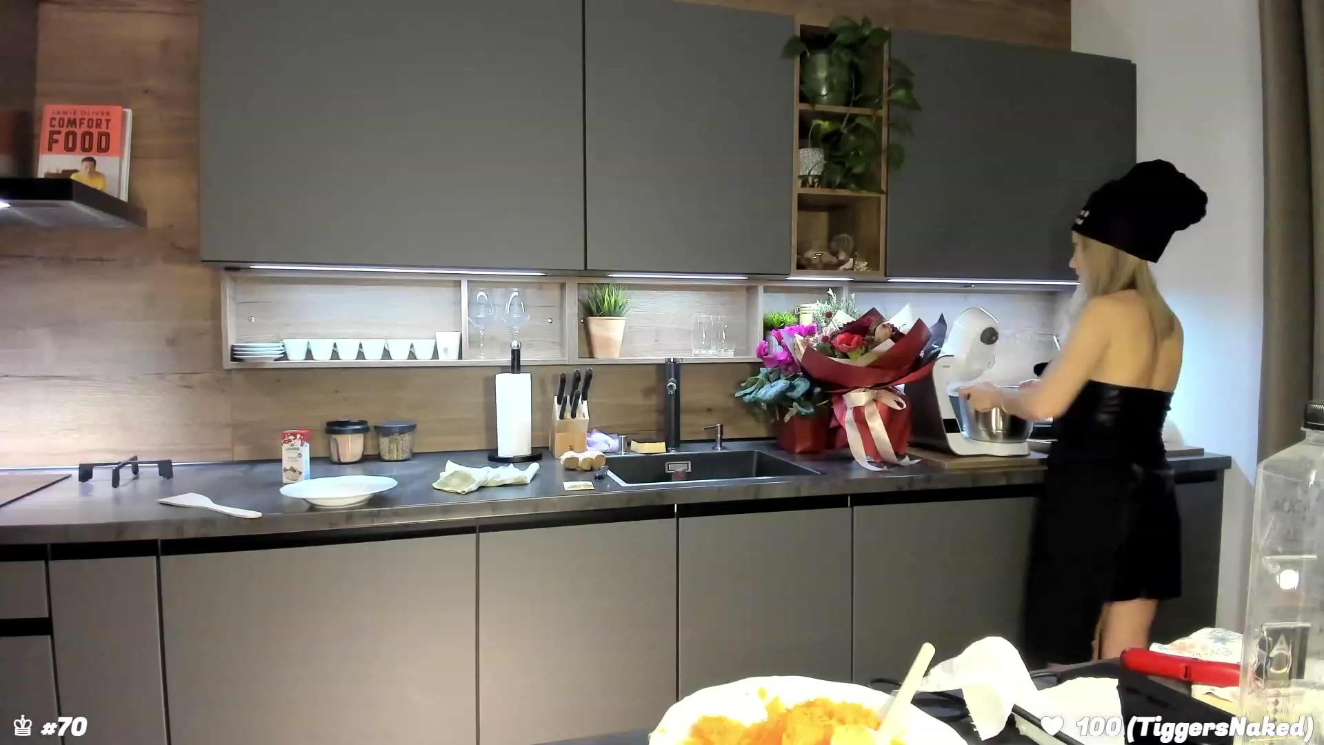 Gallery image thumbnail from happyendings_'s myfreecams stream on, 02/08/2024, 23:51 image 3 of 20