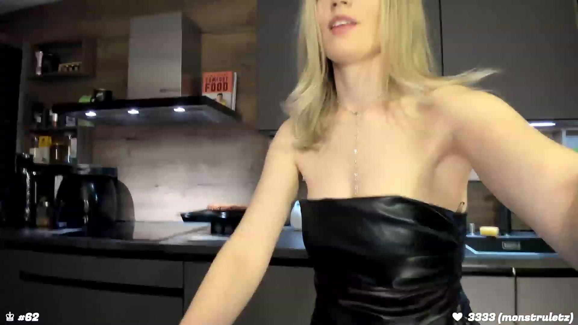 Gallery image thumbnail from happyendings_'s myfreecams stream on, 02/09/2024, 01:22 image 12 of 20