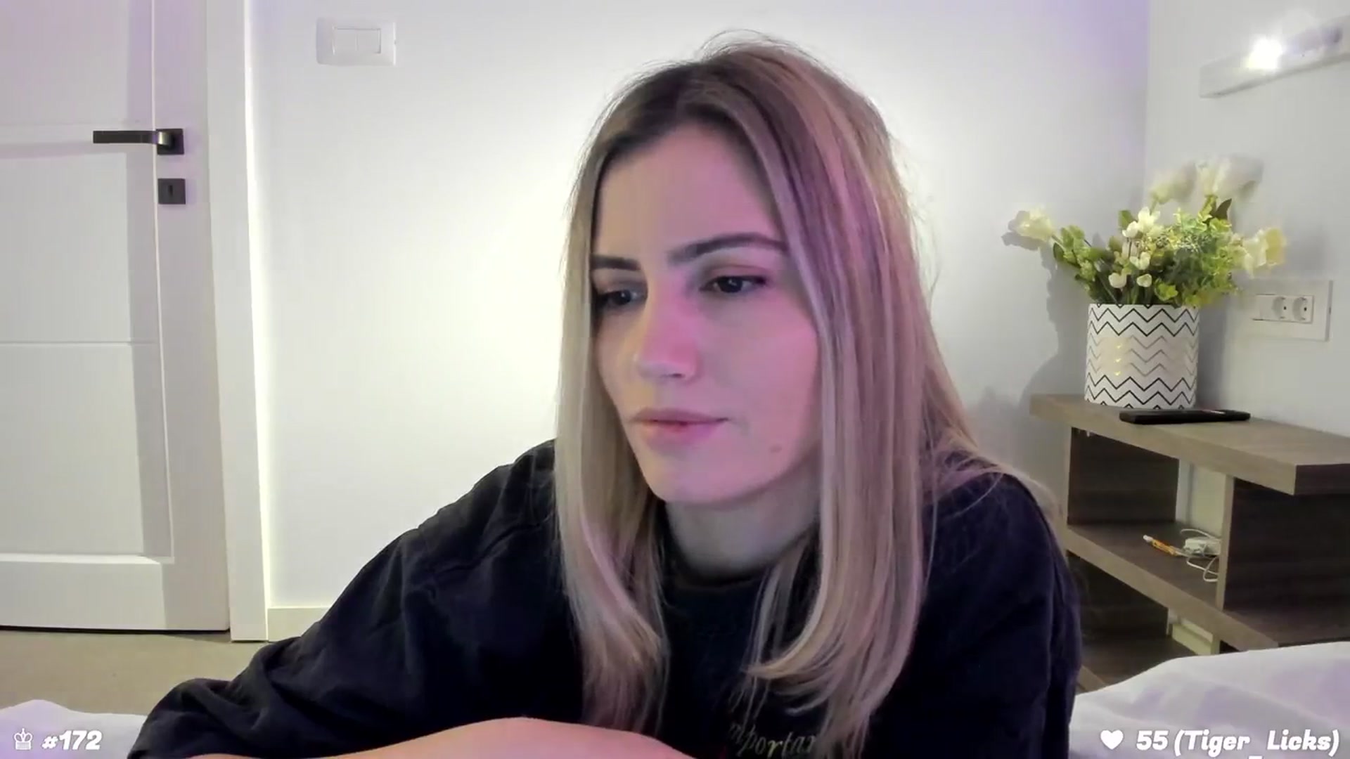 Gallery image thumbnail from happyendings_'s myfreecams stream on, 02/17/2024, 05:17 image 19 of 20