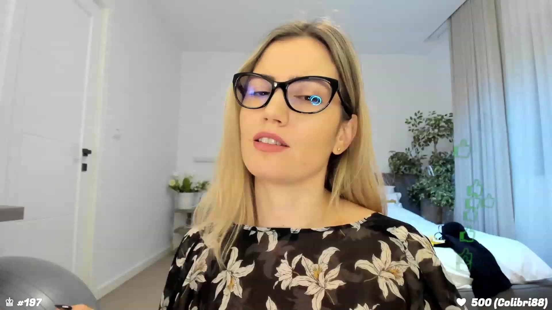 Gallery image thumbnail from happyendings_'s myfreecams stream on, 02/21/2024, 06:54 image 3 of 20