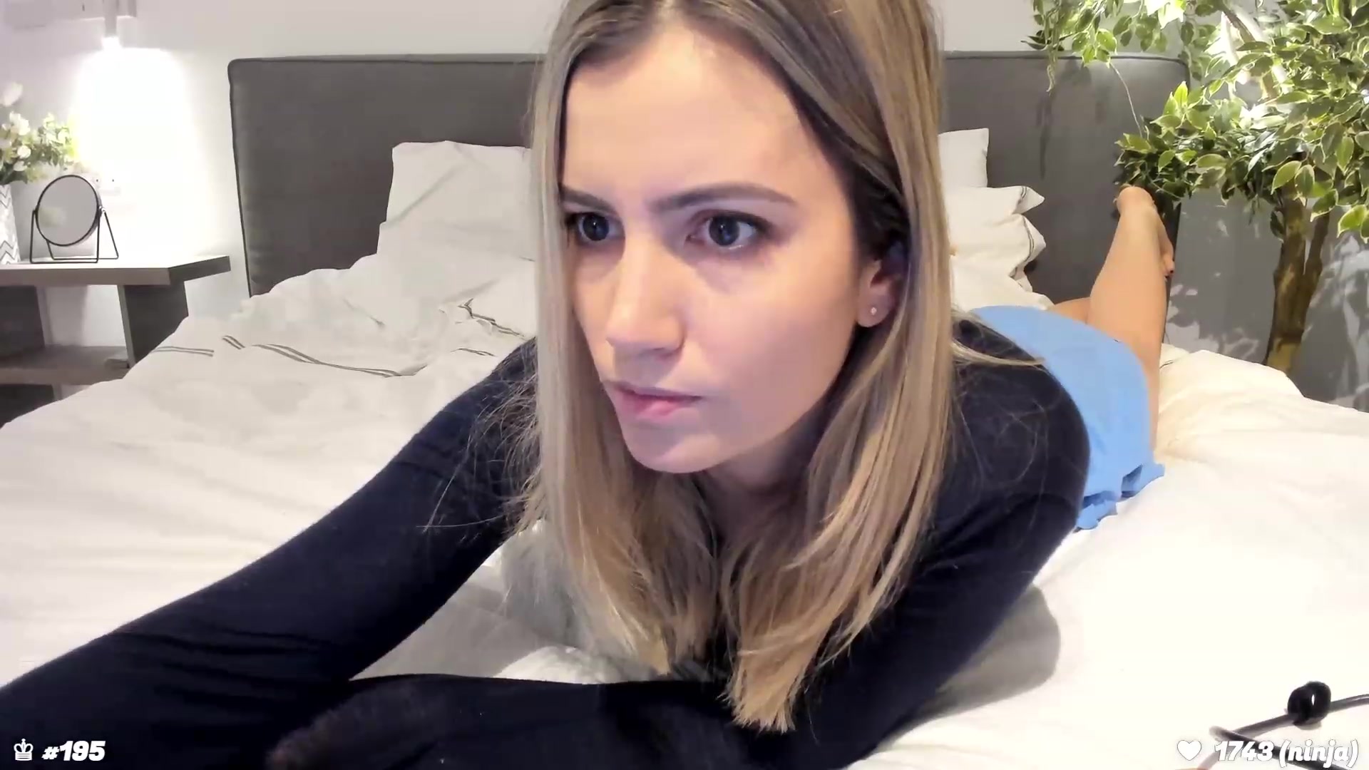 Gallery image thumbnail from happyendings_'s myfreecams stream on, 02/22/2024, 05:20 image 20 of 20