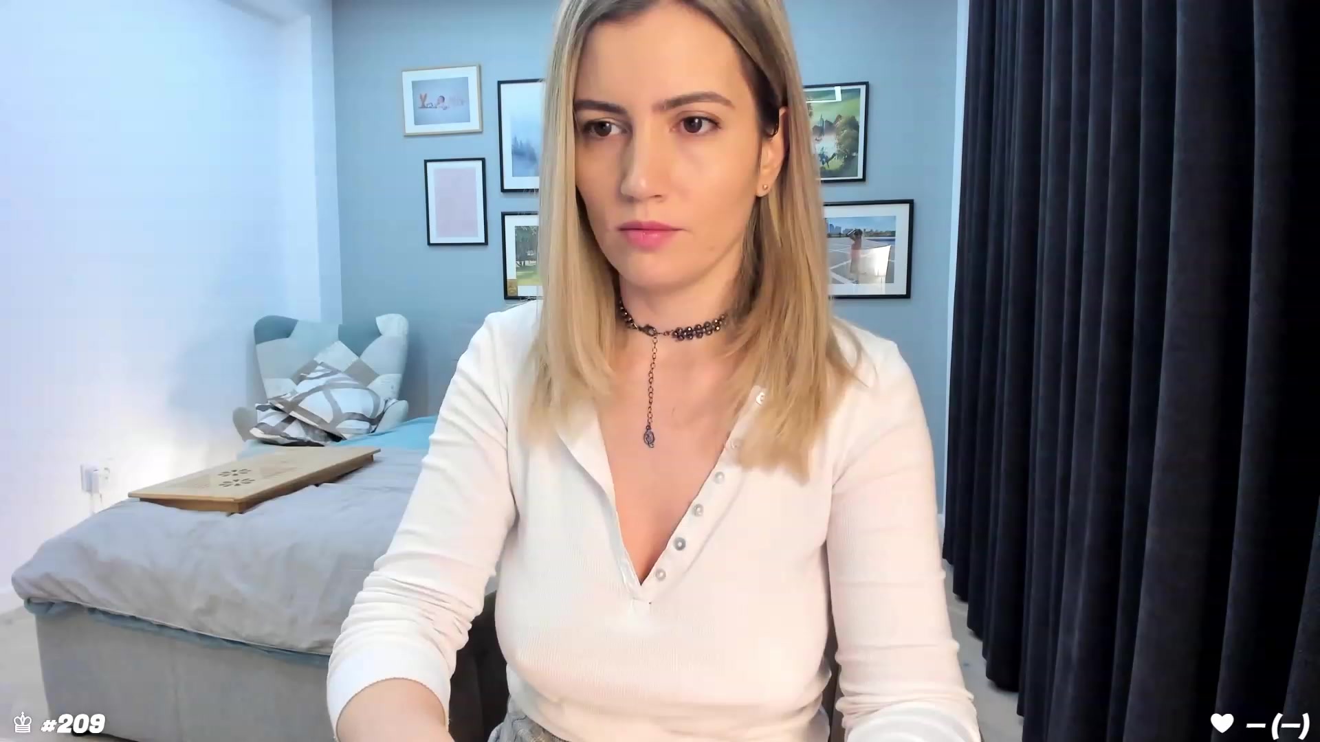 Gallery image thumbnail from happyendings_'s myfreecams stream on, 02/26/2024, 04:02 image 1 of 20