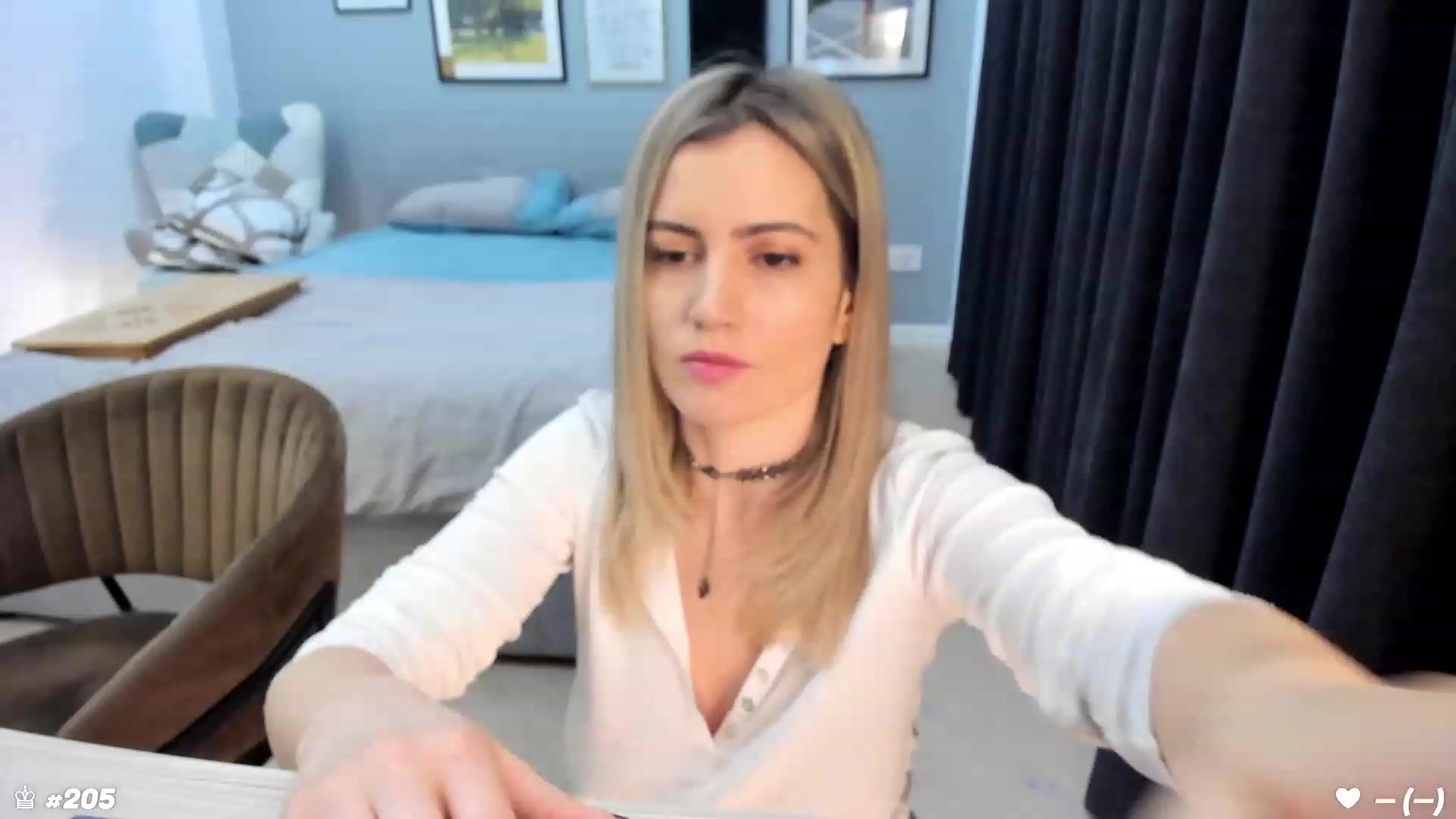 Gallery image thumbnail from happyendings_'s myfreecams stream on, 02/26/2024, 04:02 image 6 of 20