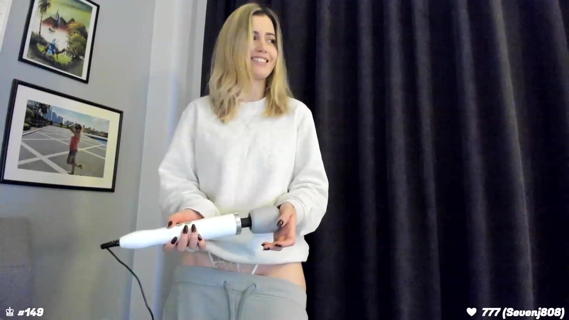 Gallery image thumbnail from happyendings_'s myfreecams stream on, 03/01/2024, 06:00 image 5 of 20
