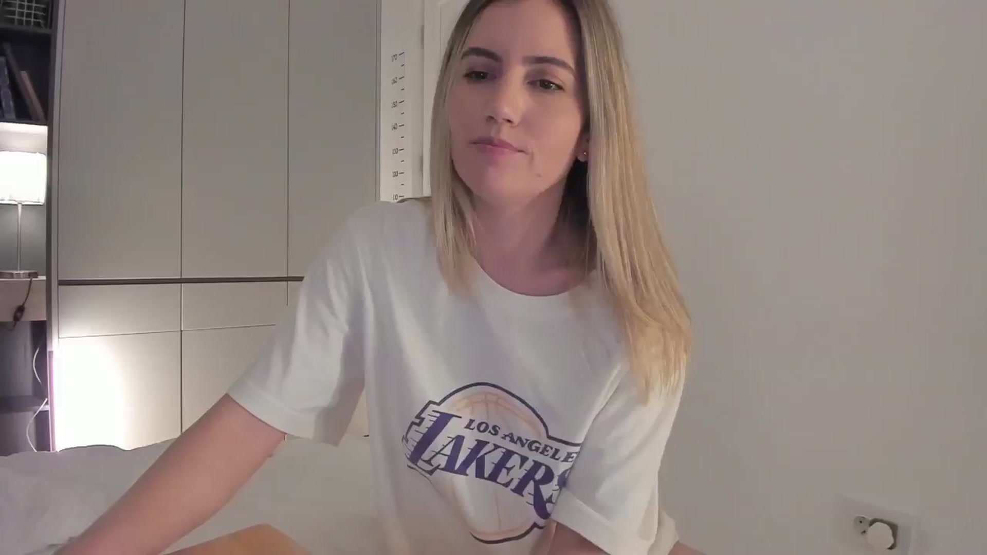 Gallery image thumbnail from happyendings_'s myfreecams stream on, 04/17/2024, 05:51 image 15 of 20