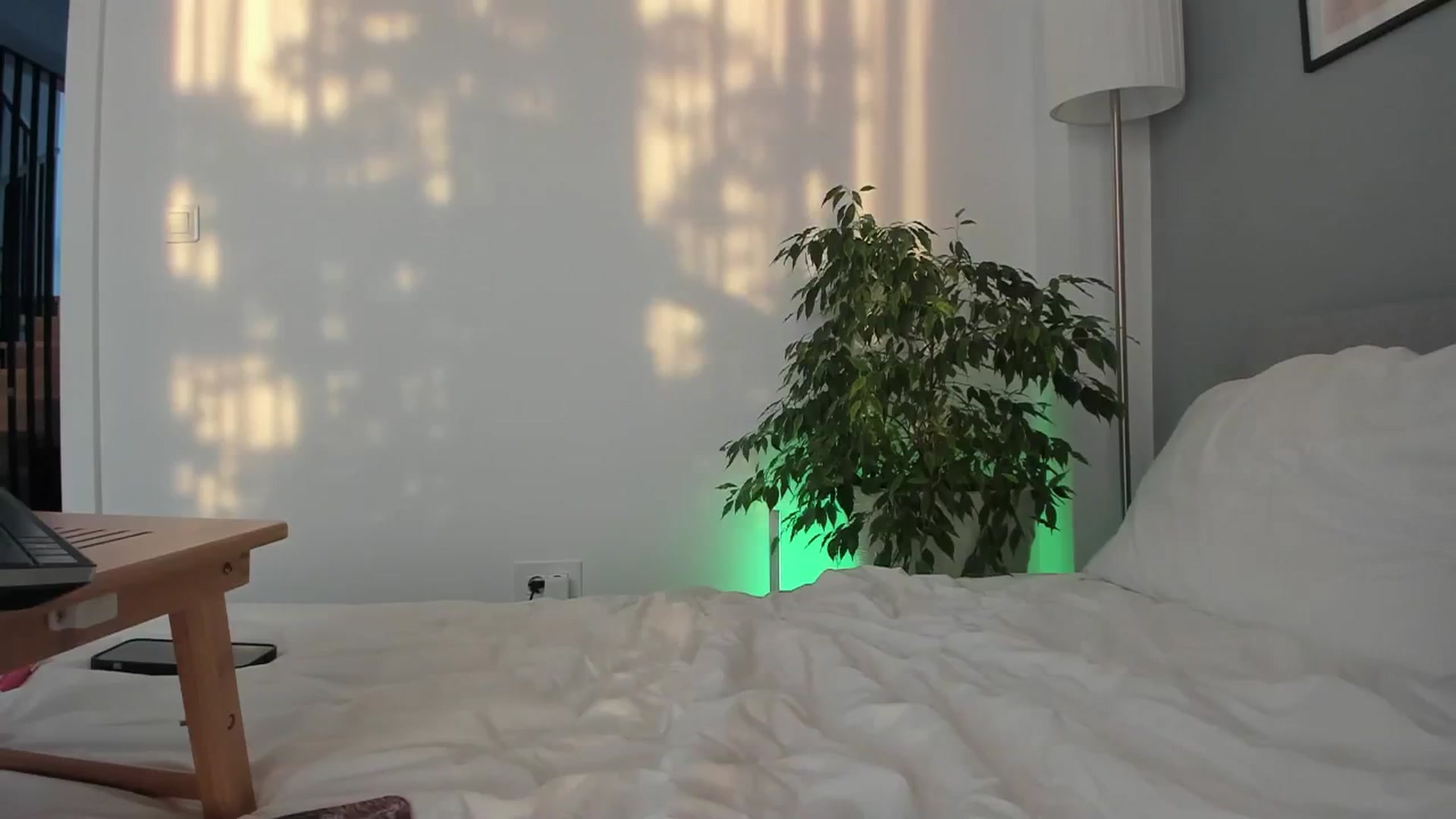 Gallery image thumbnail from happyendings_'s myfreecams stream on, 04/29/2024, 03:44 image 14 of 20