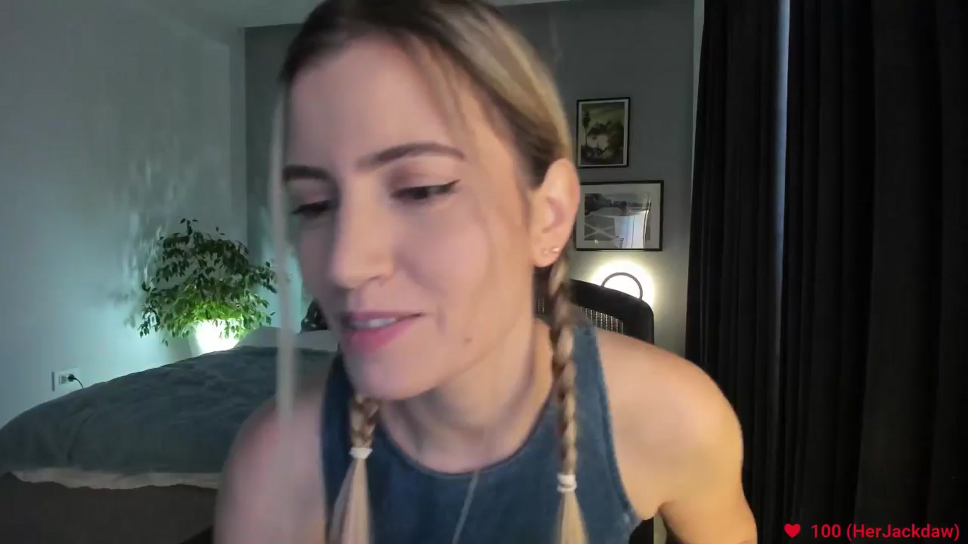 Gallery image thumbnail from happyendings_'s myfreecams stream on, 05/10/2024, 04:53 image 10 of 20