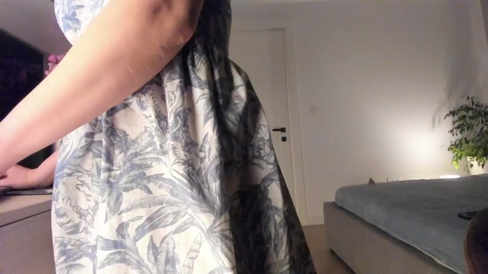 Gallery image thumbnail from happyendings_'s myfreecams stream on, 05/19/2024, 21:28 image 17 of 20