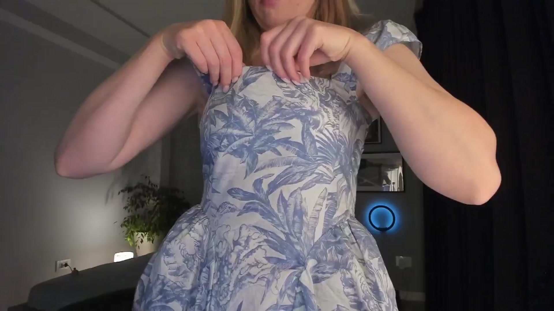 Gallery image thumbnail from happyendings_'s myfreecams stream on, 05/19/2024, 21:28 image 11 of 20