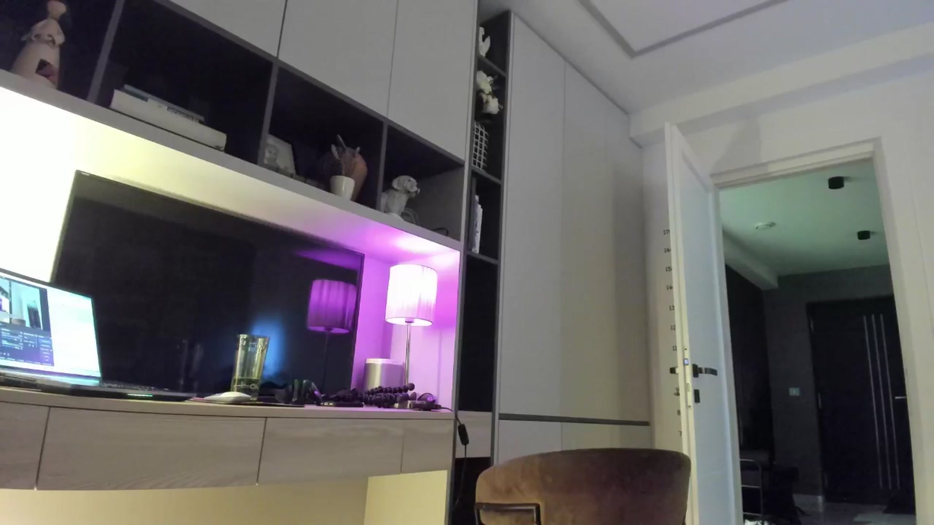 Gallery image thumbnail from happyendings_'s myfreecams stream on, 06/29/2024, 24:07 image 10 of 20