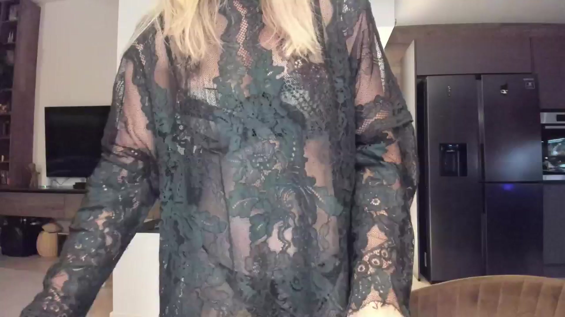 Gallery image thumbnail from happyendings_'s myfreecams stream on, 07/07/2024, 24:24 image 6 of 20