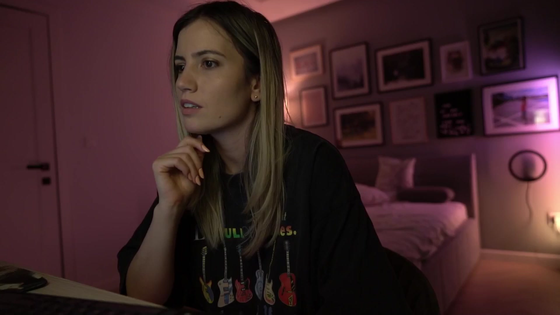Gallery image thumbnail from happyendings_'s myfreecams stream on, 07/12/2024, 24:07 image 19 of 20