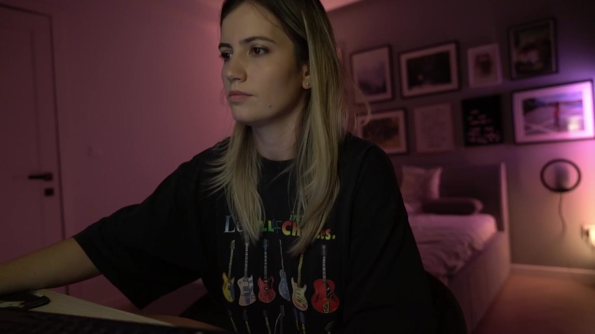 Gallery image thumbnail from happyendings_'s myfreecams stream on, 07/12/2024, 24:24 image 12 of 20