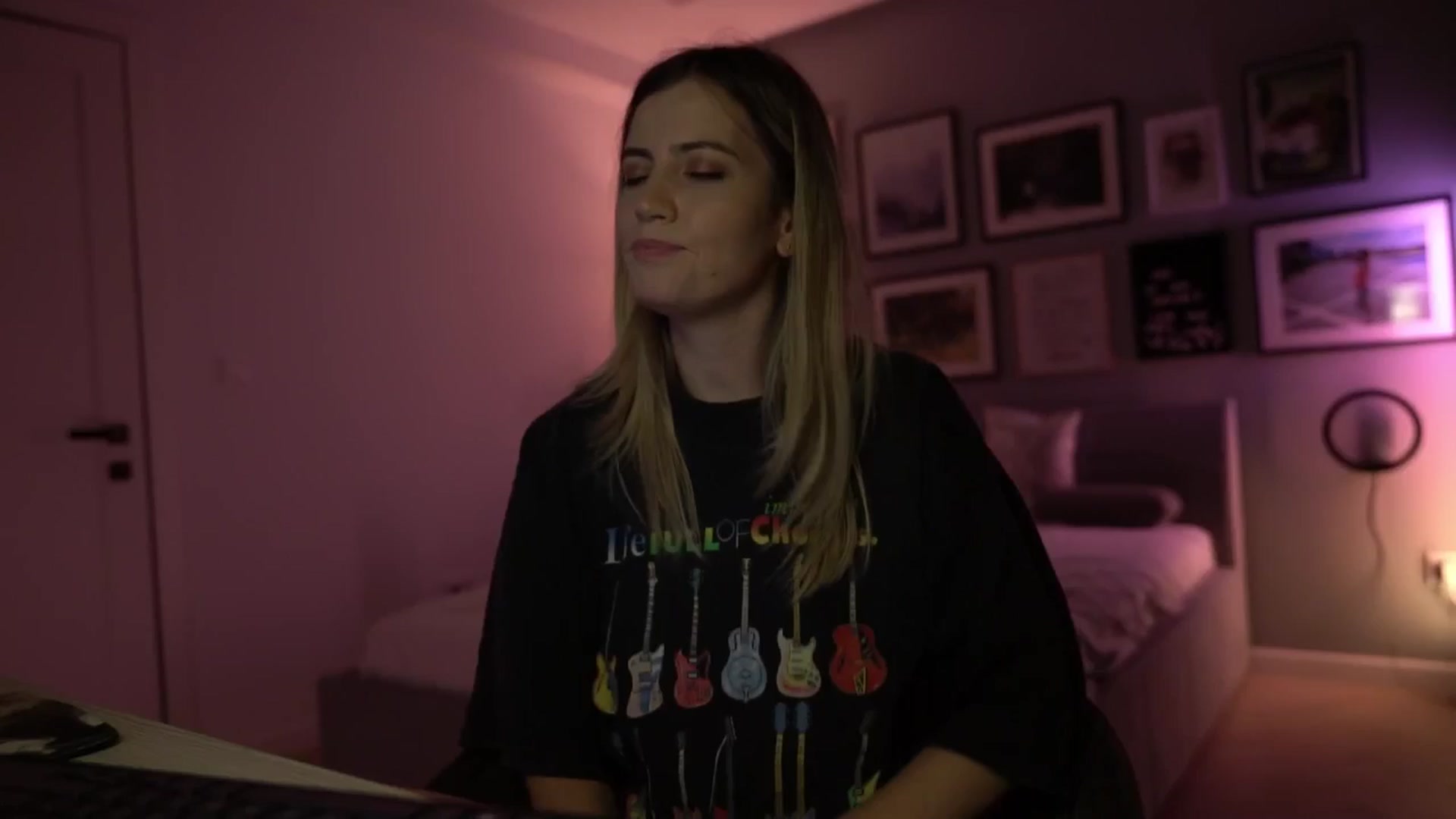 Gallery image thumbnail from happyendings_'s myfreecams stream on, 07/12/2024, 24:24 image 18 of 20
