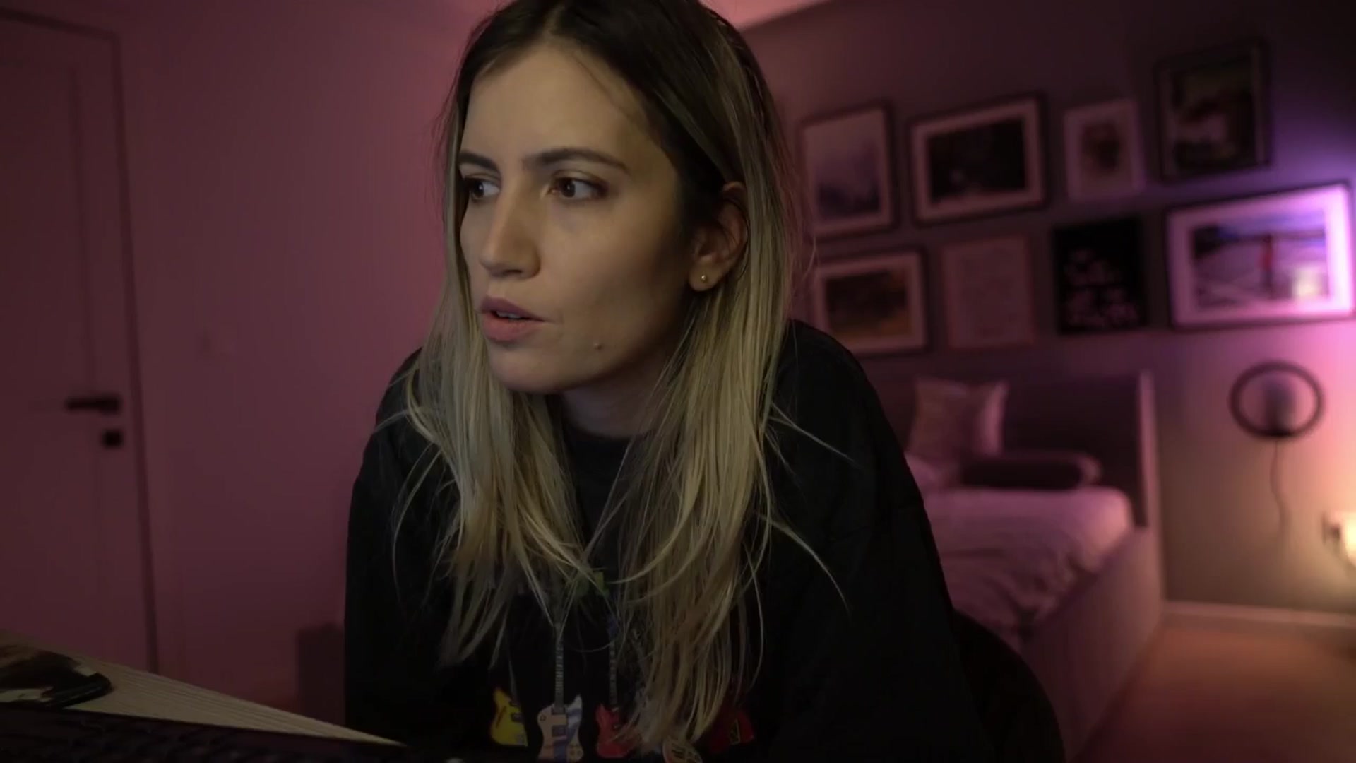 Gallery image thumbnail from happyendings_'s myfreecams stream on, 07/12/2024, 24:24 image 19 of 20