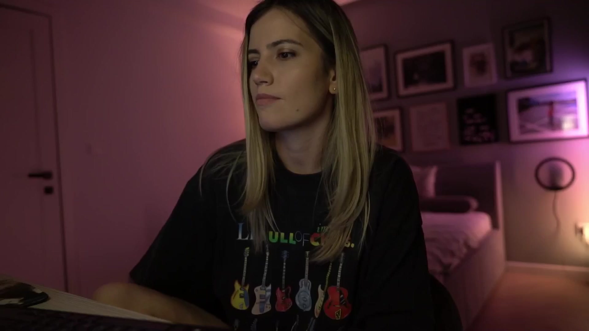 Gallery image thumbnail from happyendings_'s myfreecams stream on, 07/12/2024, 24:24 image 15 of 20