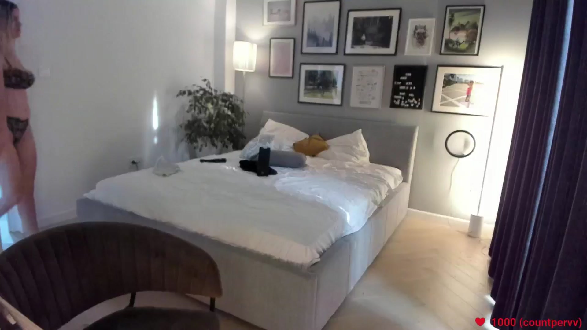 Gallery image thumbnail from happyendings_'s myfreecams stream on, 07/18/2024, 04:34 image 15 of 20
