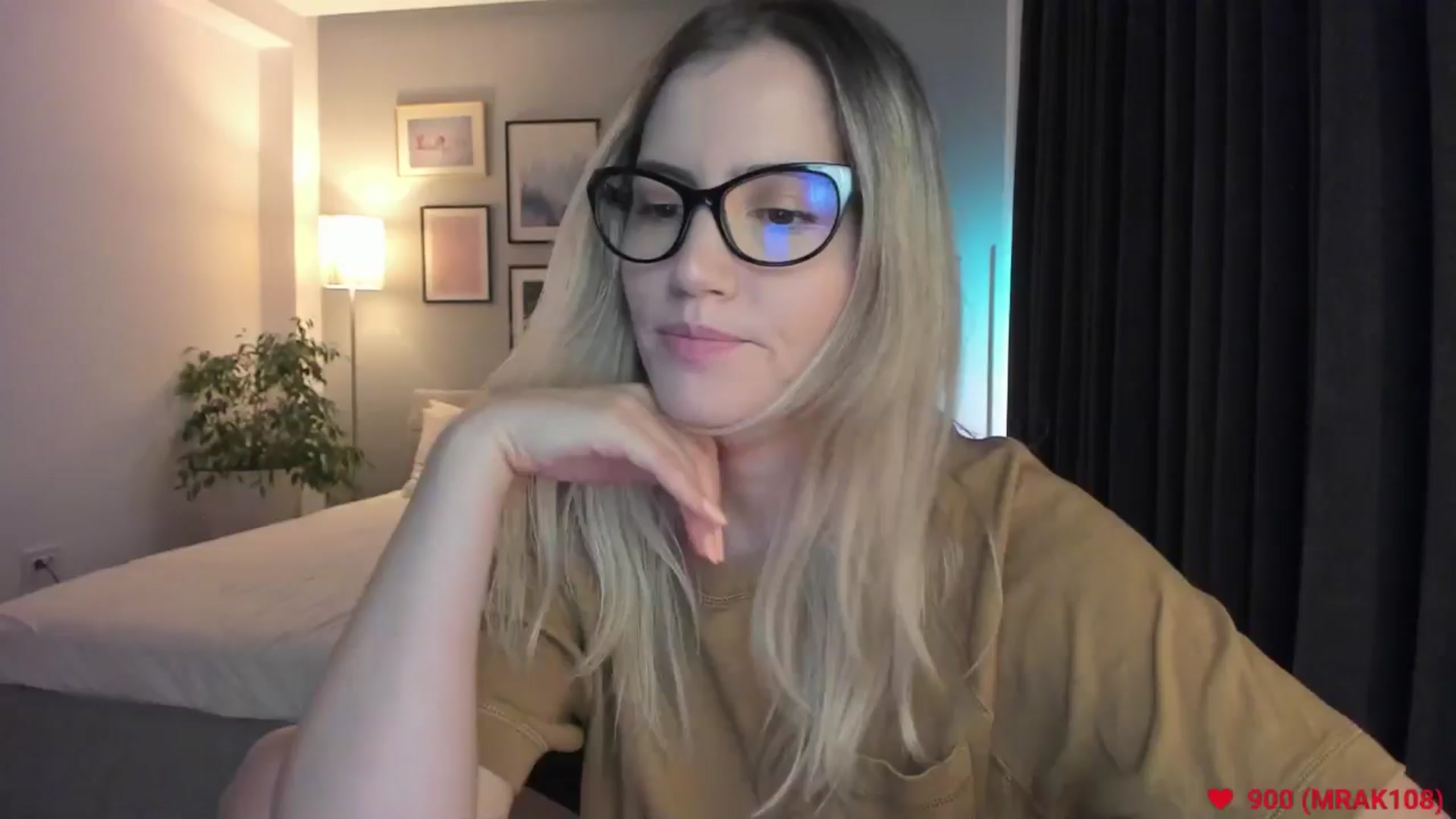 Gallery image thumbnail from happyendings_'s myfreecams stream on, 07/21/2024, 24:04 image 7 of 20