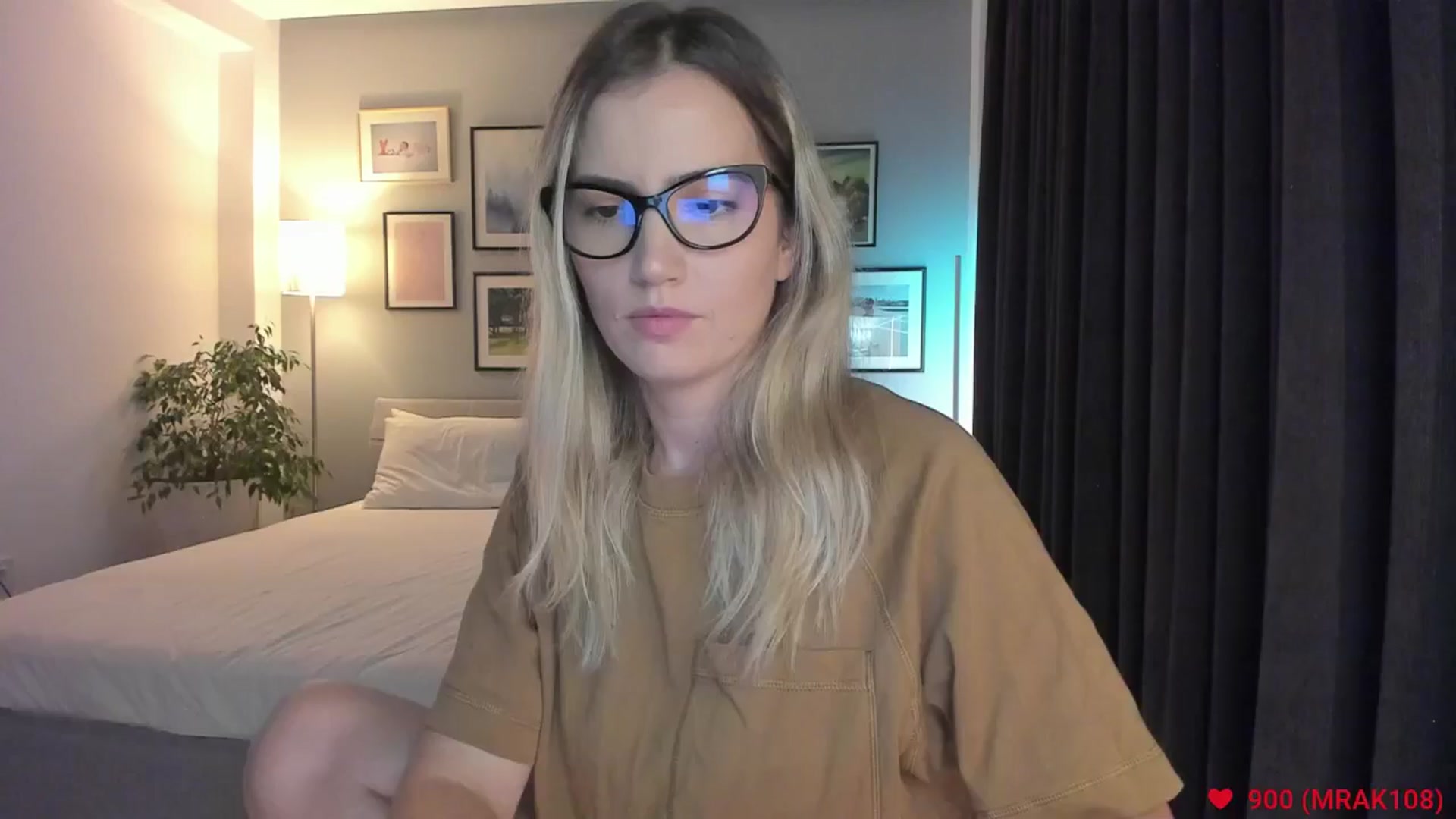 Gallery image thumbnail from happyendings_'s myfreecams stream on, 07/21/2024, 24:04 image 11 of 20