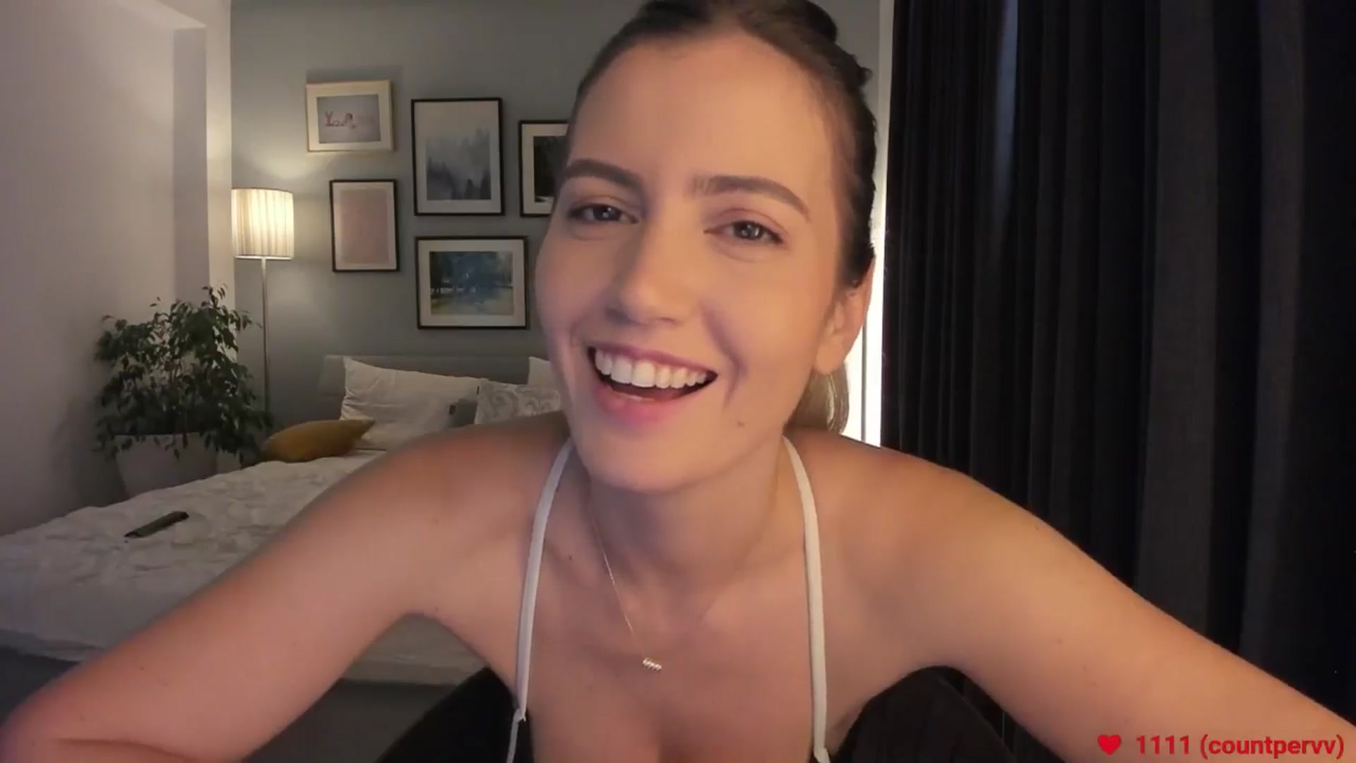 Gallery image thumbnail from happyendings_'s myfreecams stream on, 07/22/2024, 04:58 image 14 of 20