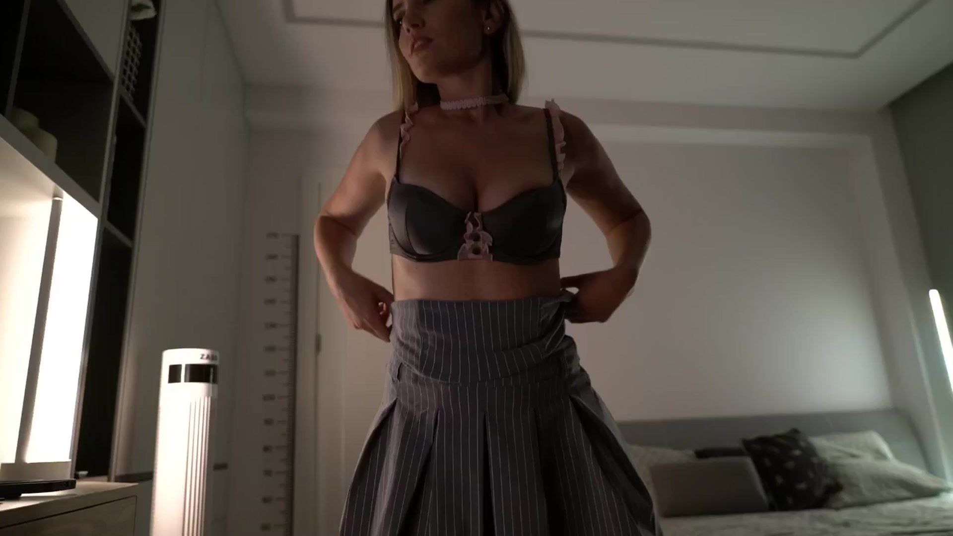 Gallery image thumbnail from happyendings_'s myfreecams stream on, 08/05/2024, 24:05 image 8 of 20