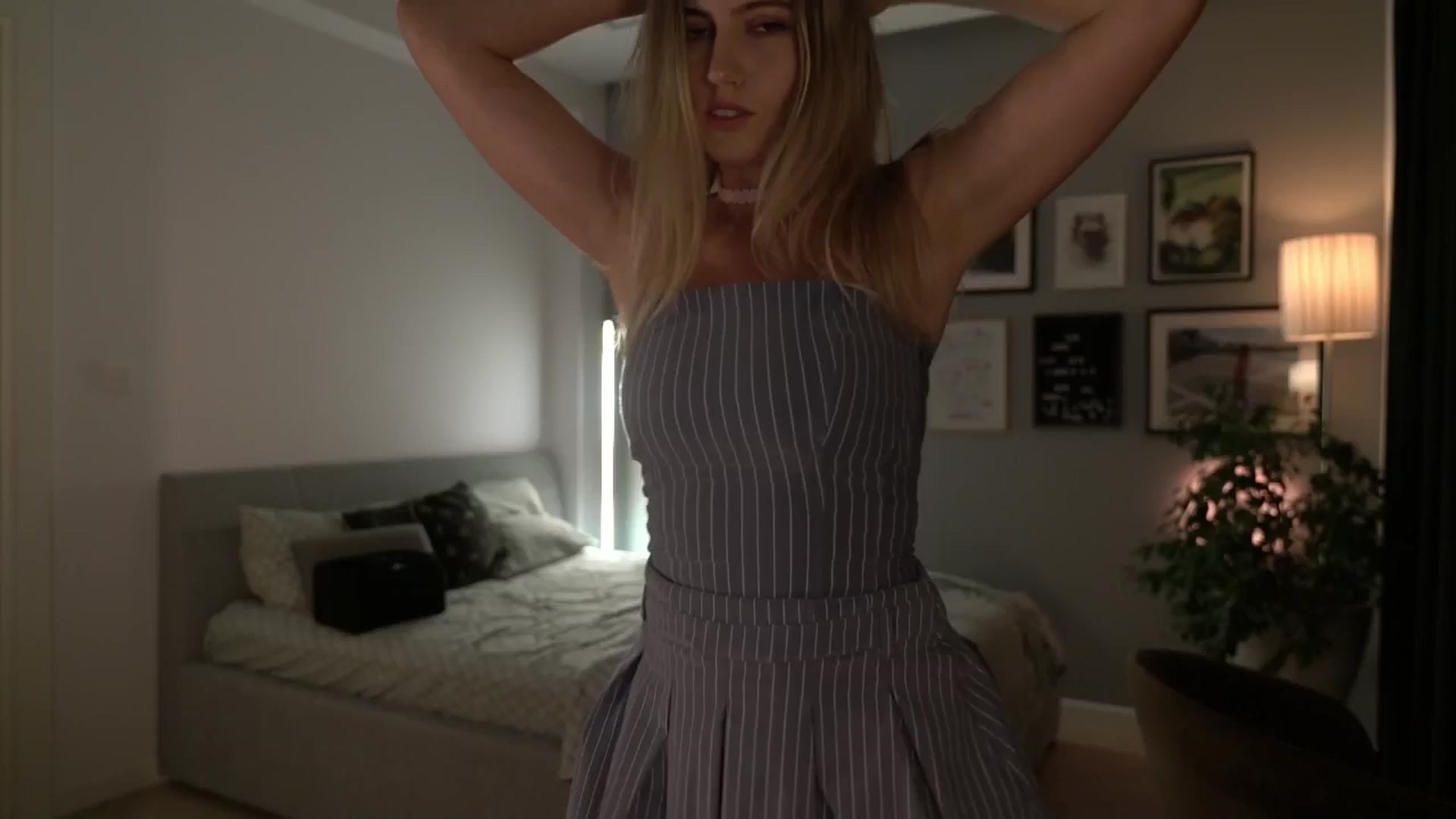 Gallery image thumbnail from happyendings_'s myfreecams stream on, 08/05/2024, 24:05 image 14 of 20