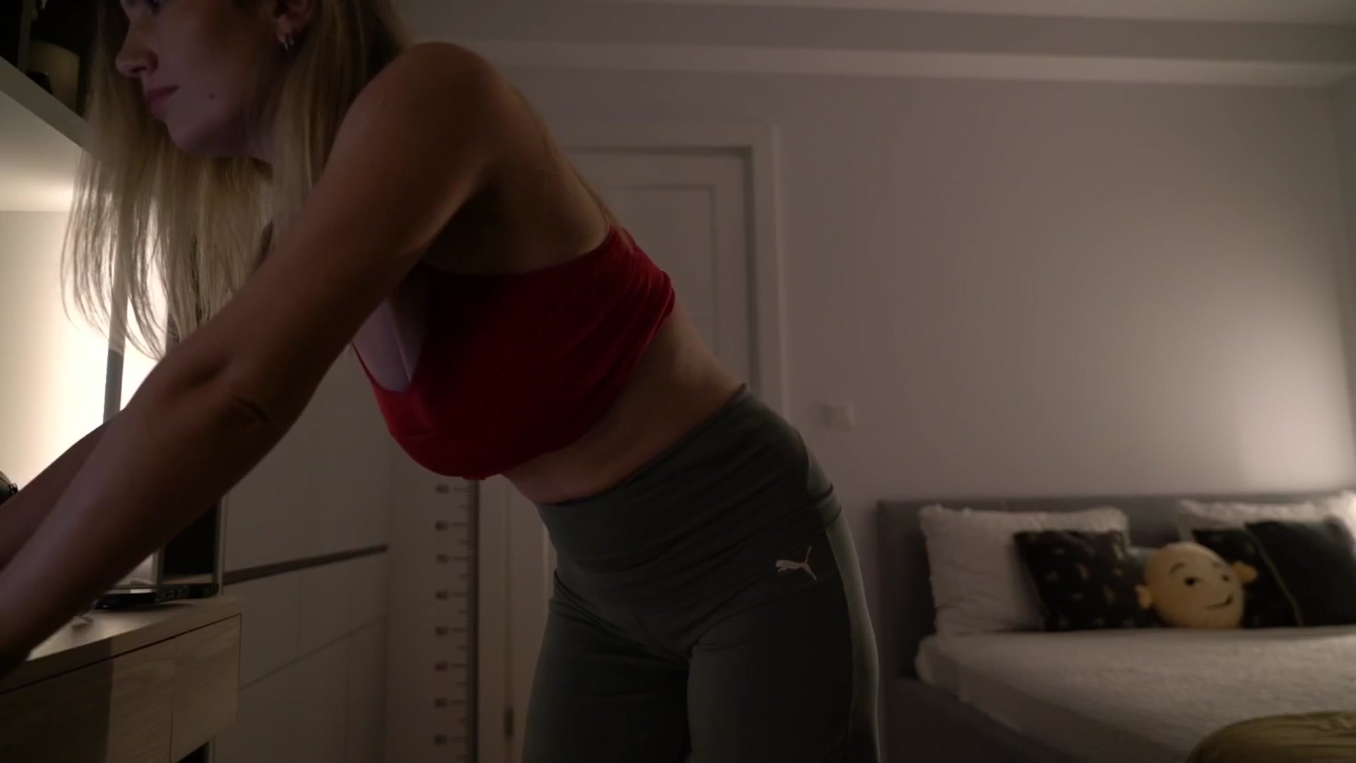 Gallery image thumbnail from happyendings_'s myfreecams stream on, 08/14/2024, 03:44 image 9 of 20