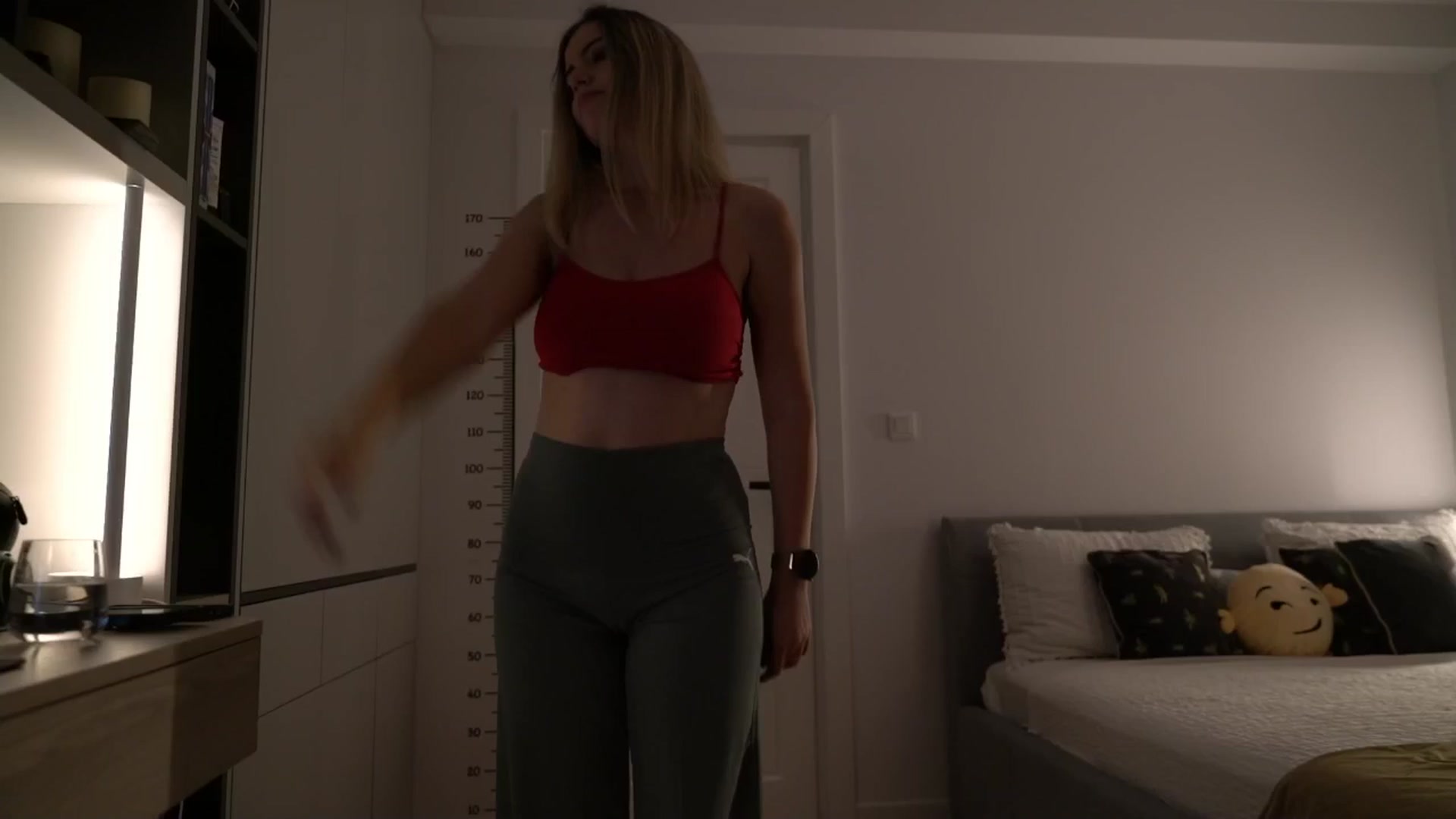 Gallery image thumbnail from happyendings_'s myfreecams stream on, 08/14/2024, 03:44 image 8 of 20