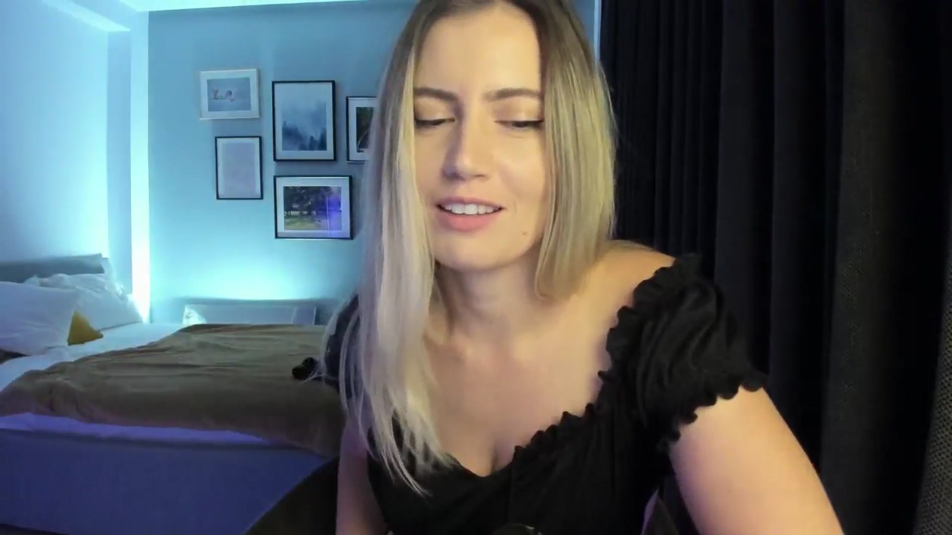 Gallery image thumbnail from happyendings_'s myfreecams stream on, 09/05/2024, 04:39 image 14 of 20