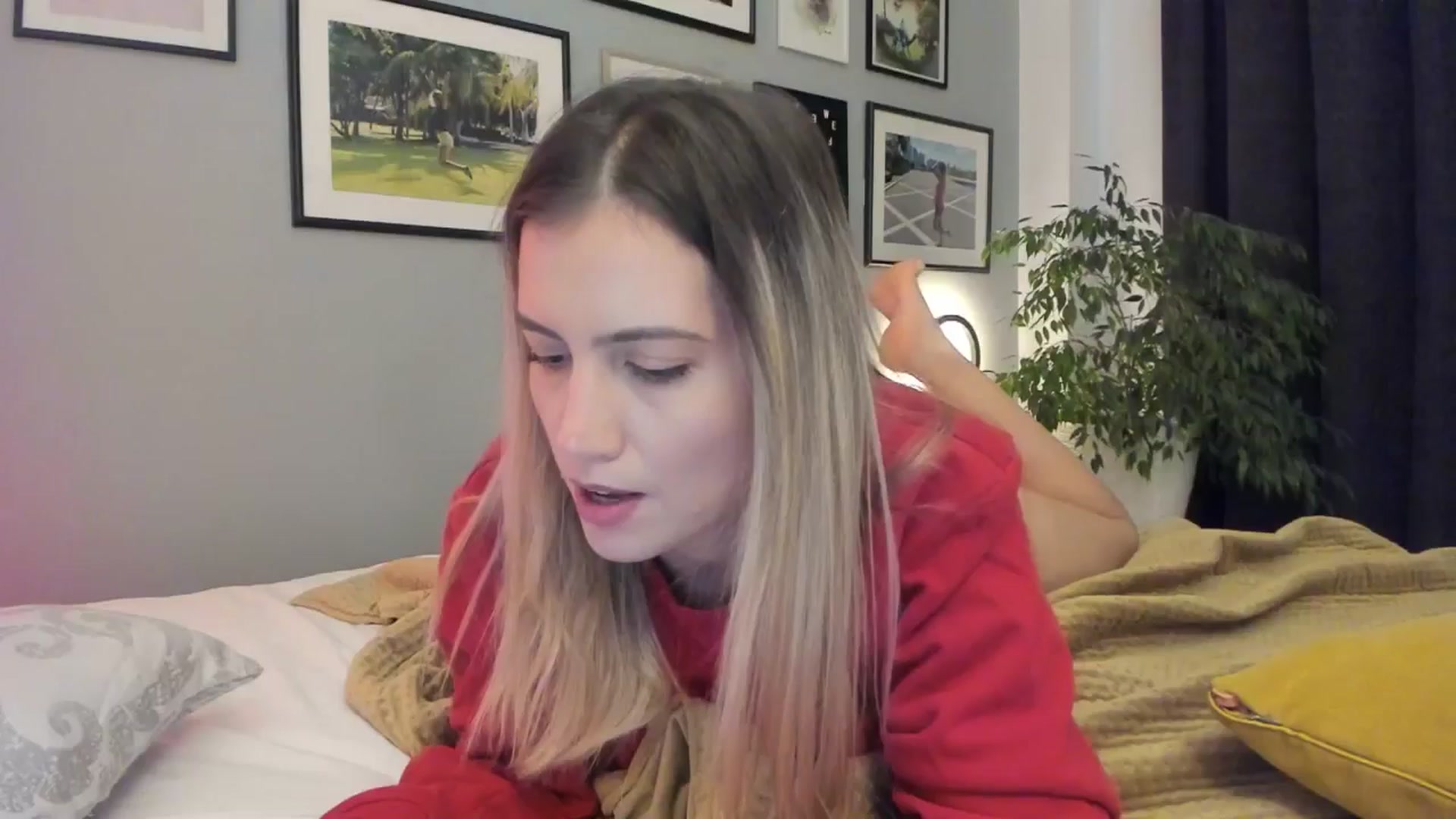 Gallery image thumbnail from happyendings_'s myfreecams stream on, 09/12/2024, 04:24 image 3 of 20