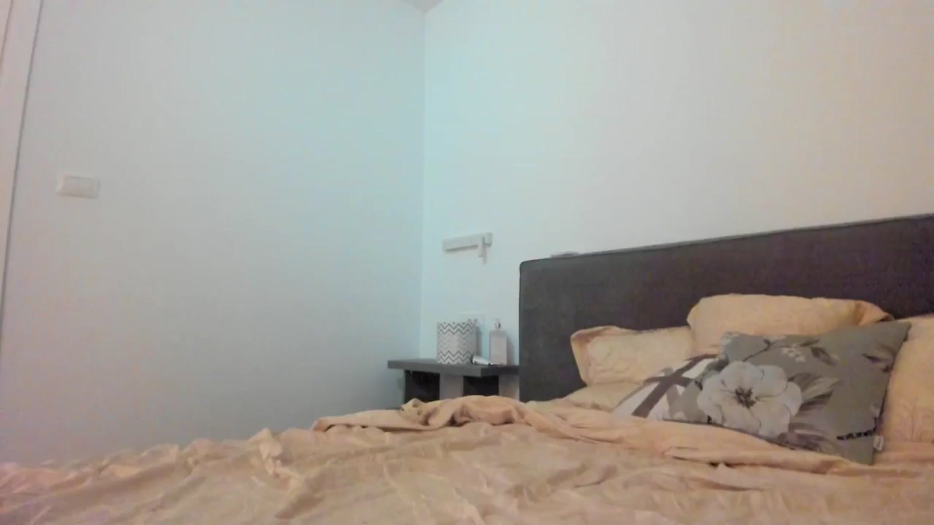 Gallery image thumbnail from happyendings_'s myfreecams stream on, 09/25/2024, 03:50 image 16 of 20