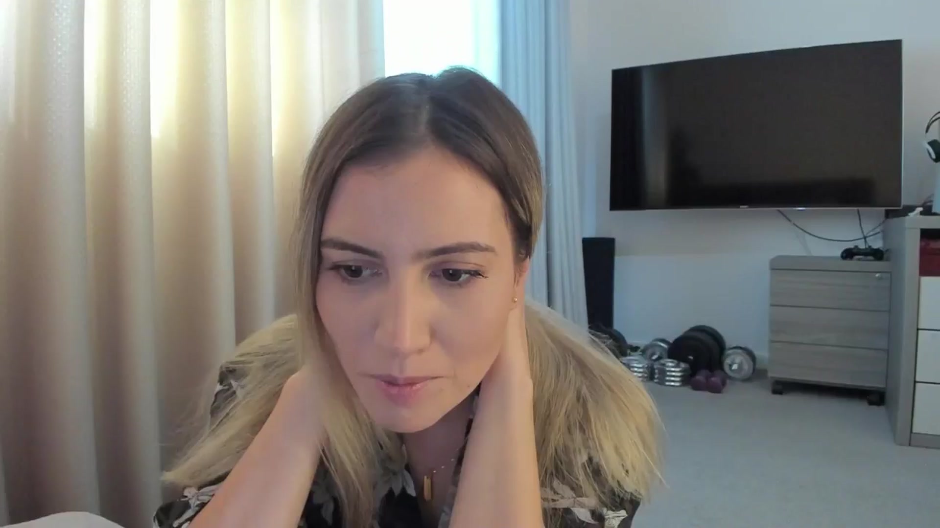 Gallery image thumbnail from happyendings_'s myfreecams stream on, 09/25/2024, 07:16 image 4 of 20