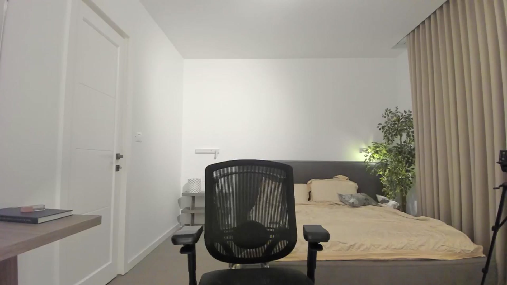 Gallery image thumbnail from happyendings_'s myfreecams stream on, 09/28/2024, 24:04 image 6 of 20