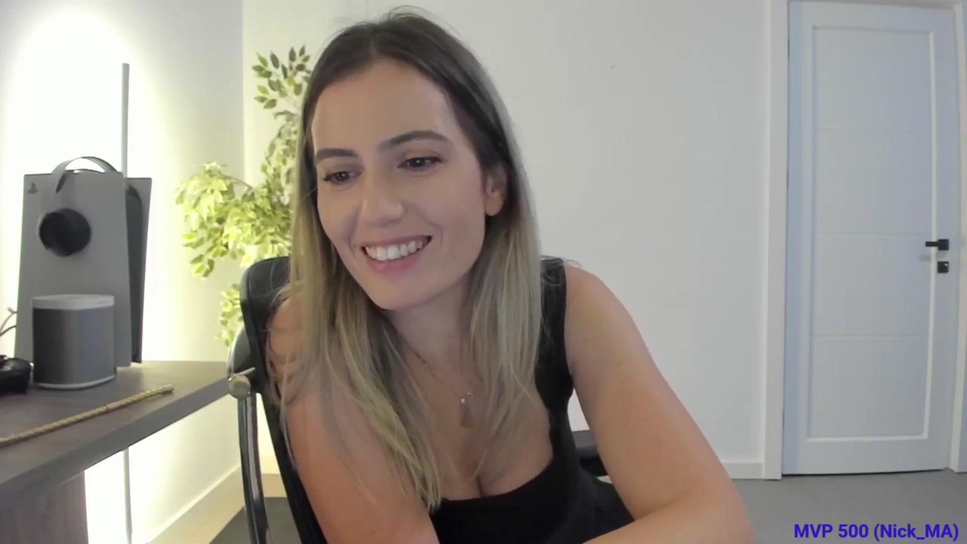 Gallery image thumbnail from happyendings_'s myfreecams stream on, 10/03/2024, 06:17 image 4 of 20