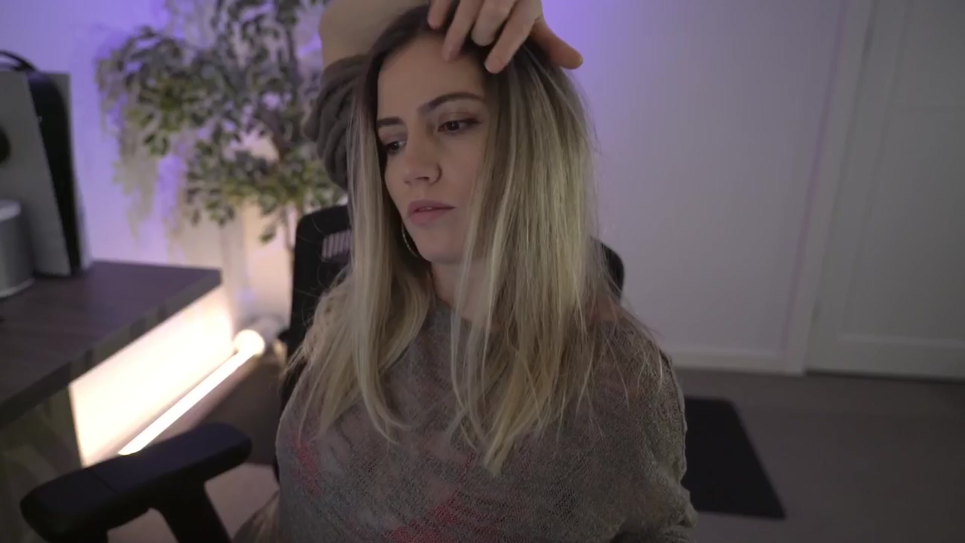 Gallery image thumbnail from happyendings_'s myfreecams stream on, 10/09/2024, 04:15 image 1 of 20