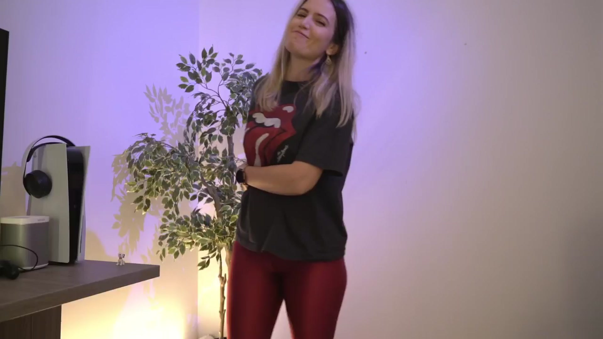 Gallery image thumbnail from happyendings_'s myfreecams stream on, 10/10/2024, 03:40 image 3 of 20