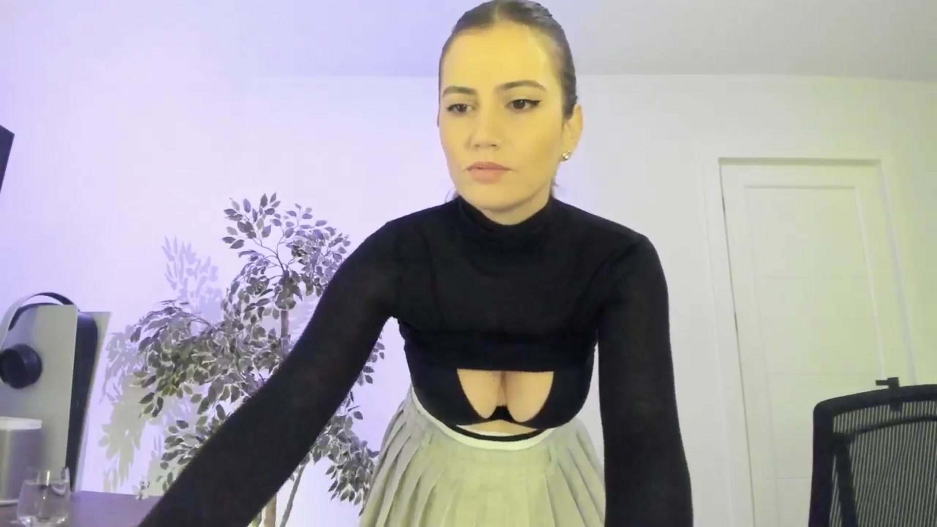 Gallery image thumbnail from happyendings_'s myfreecams stream on, 10/16/2024, 04:05 image 5 of 20