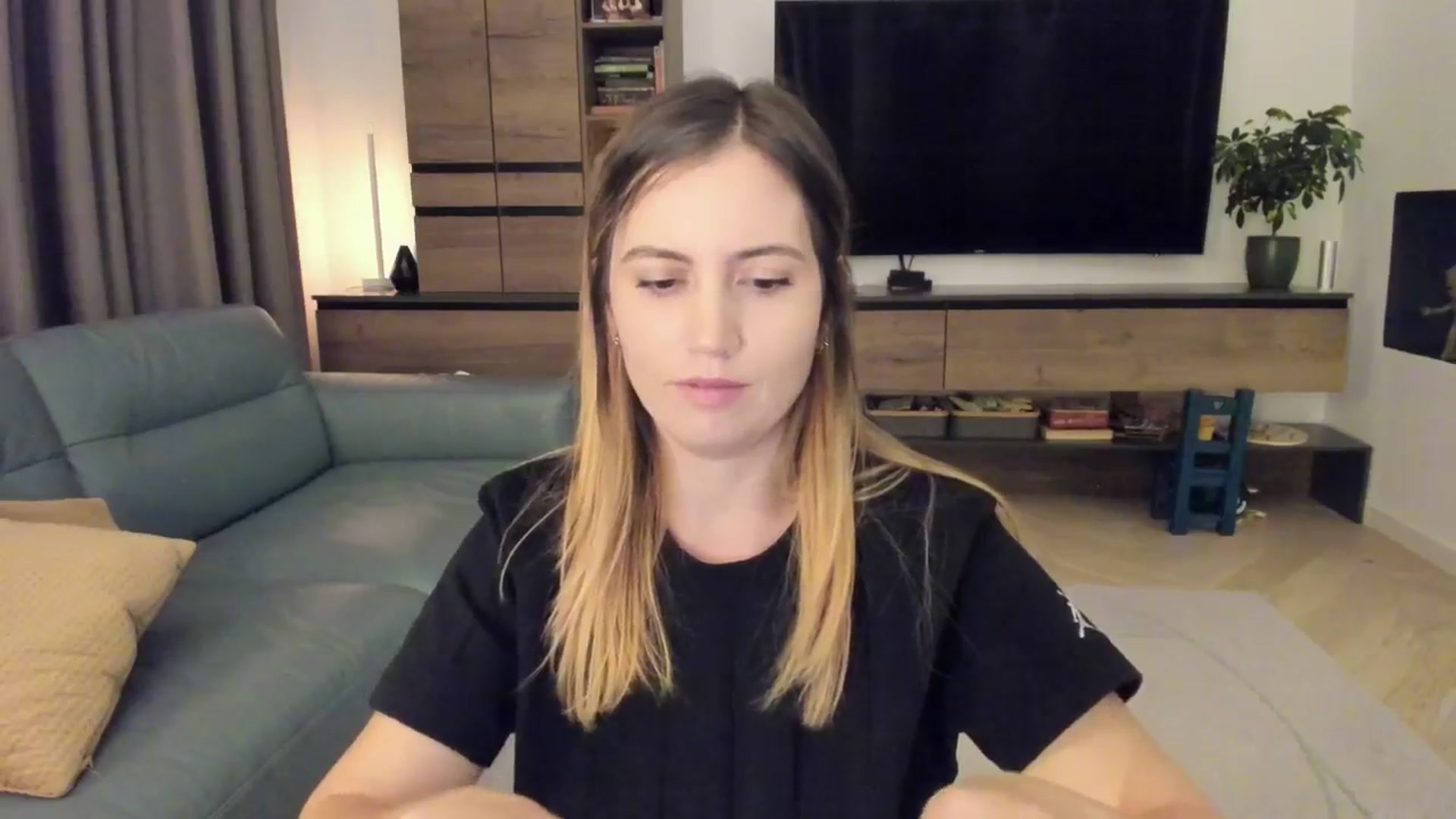 Gallery image thumbnail from happyendings_'s myfreecams stream on, 10/20/2024, 02:00 image 6 of 20