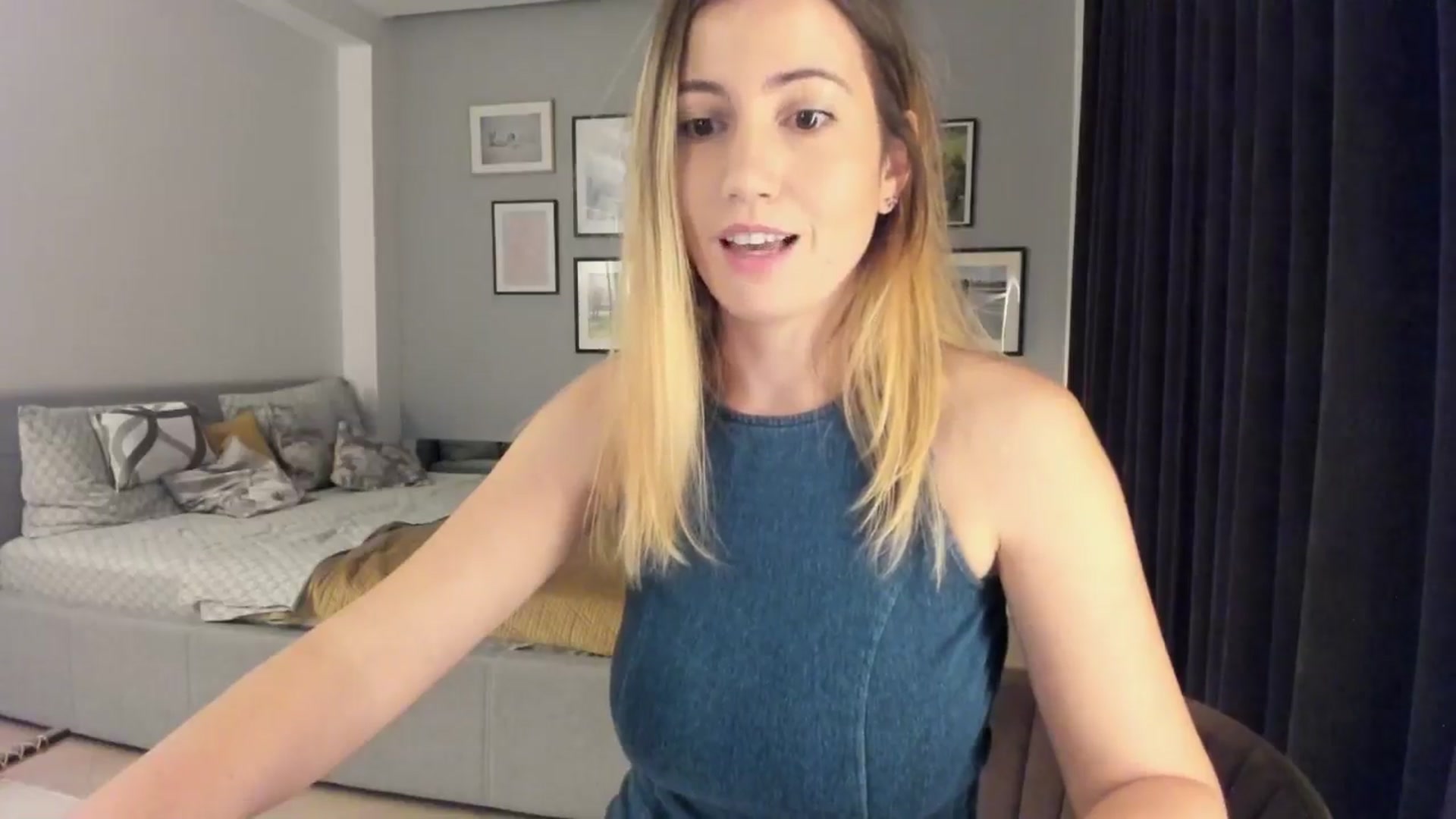 Gallery image thumbnail from happyendings_'s myfreecams stream on, 10/22/2024, 04:50 image 6 of 20