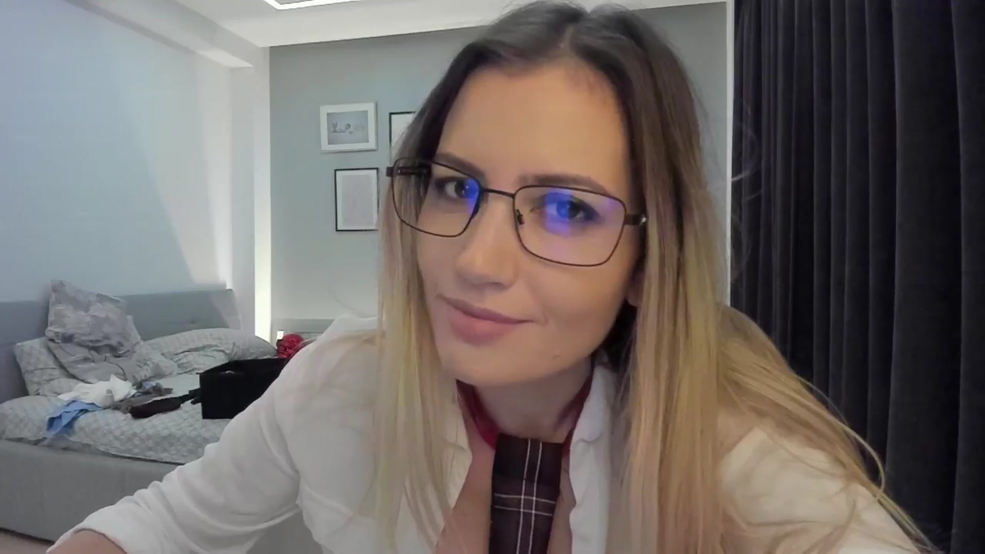 Gallery image thumbnail from happyendings_'s myfreecams stream on, 11/01/2024, 02:47 image 12 of 20