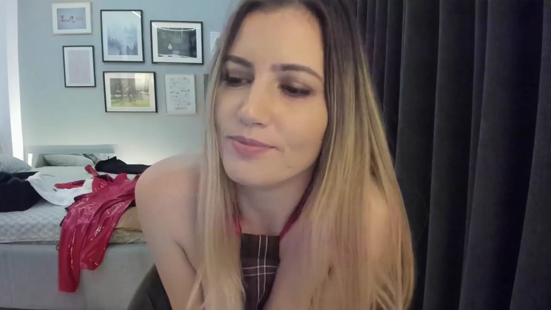 Gallery image thumbnail from happyendings_'s myfreecams stream on, 11/01/2024, 03:31 image 20 of 20