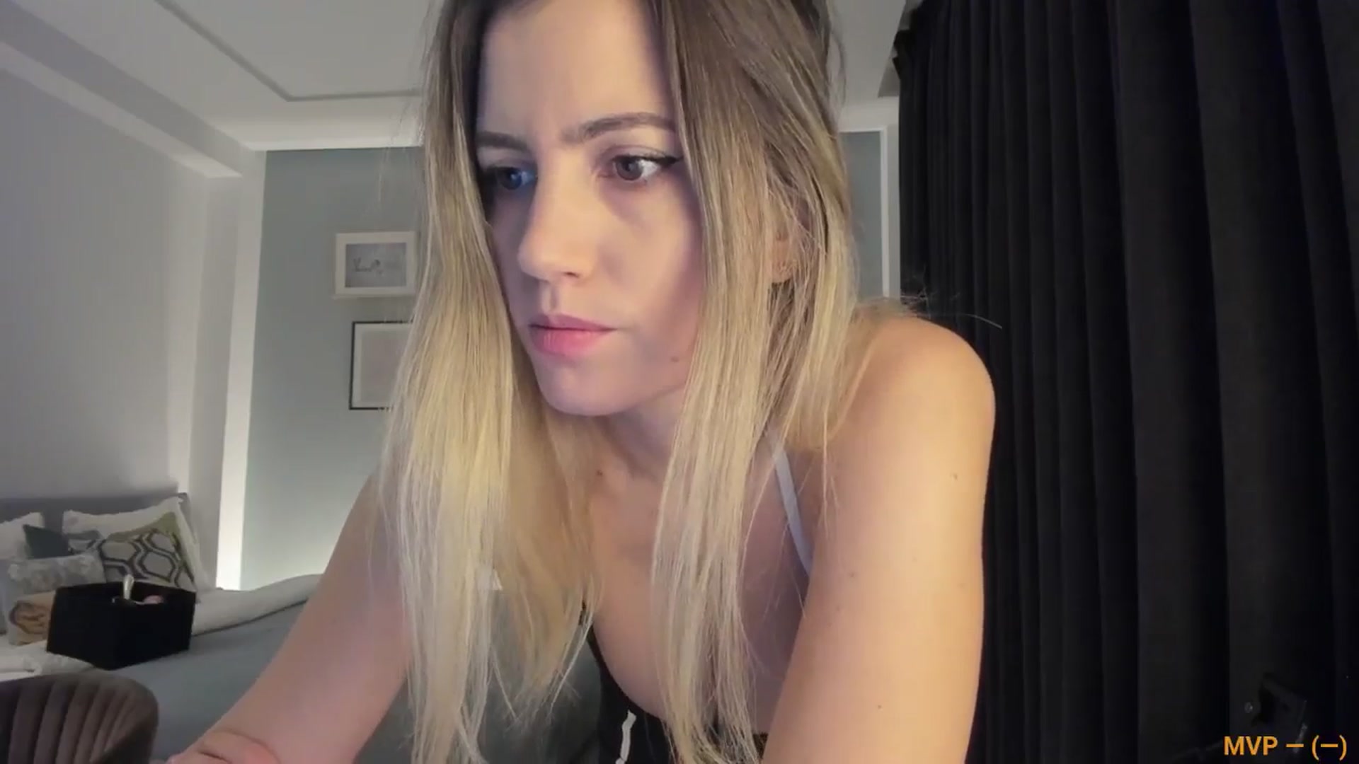 Gallery image thumbnail from happyendings_'s myfreecams stream on, 11/14/2024, 03:56 image 18 of 20