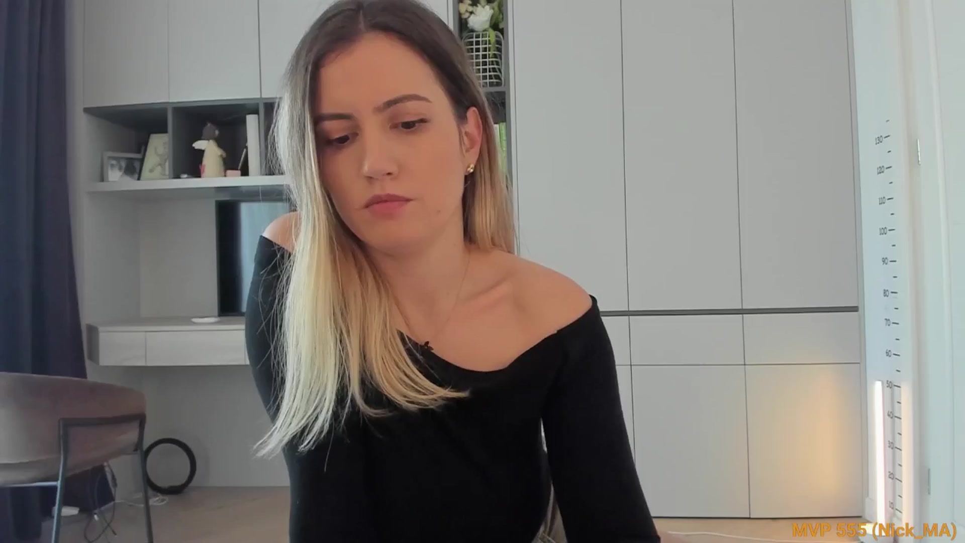 Gallery image thumbnail from happyendings_'s myfreecams stream on, 11/19/2024, 08:25 image 19 of 20