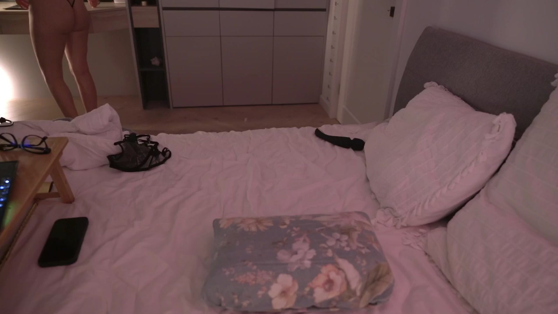Gallery image thumbnail from happyendings_'s myfreecams stream on, 11/30/2024, 05:51 image 17 of 20